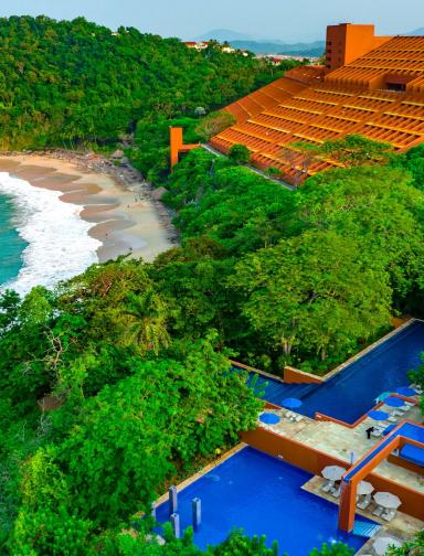 Las Brisas Ixtapa | Aerial Exterior View with Pool