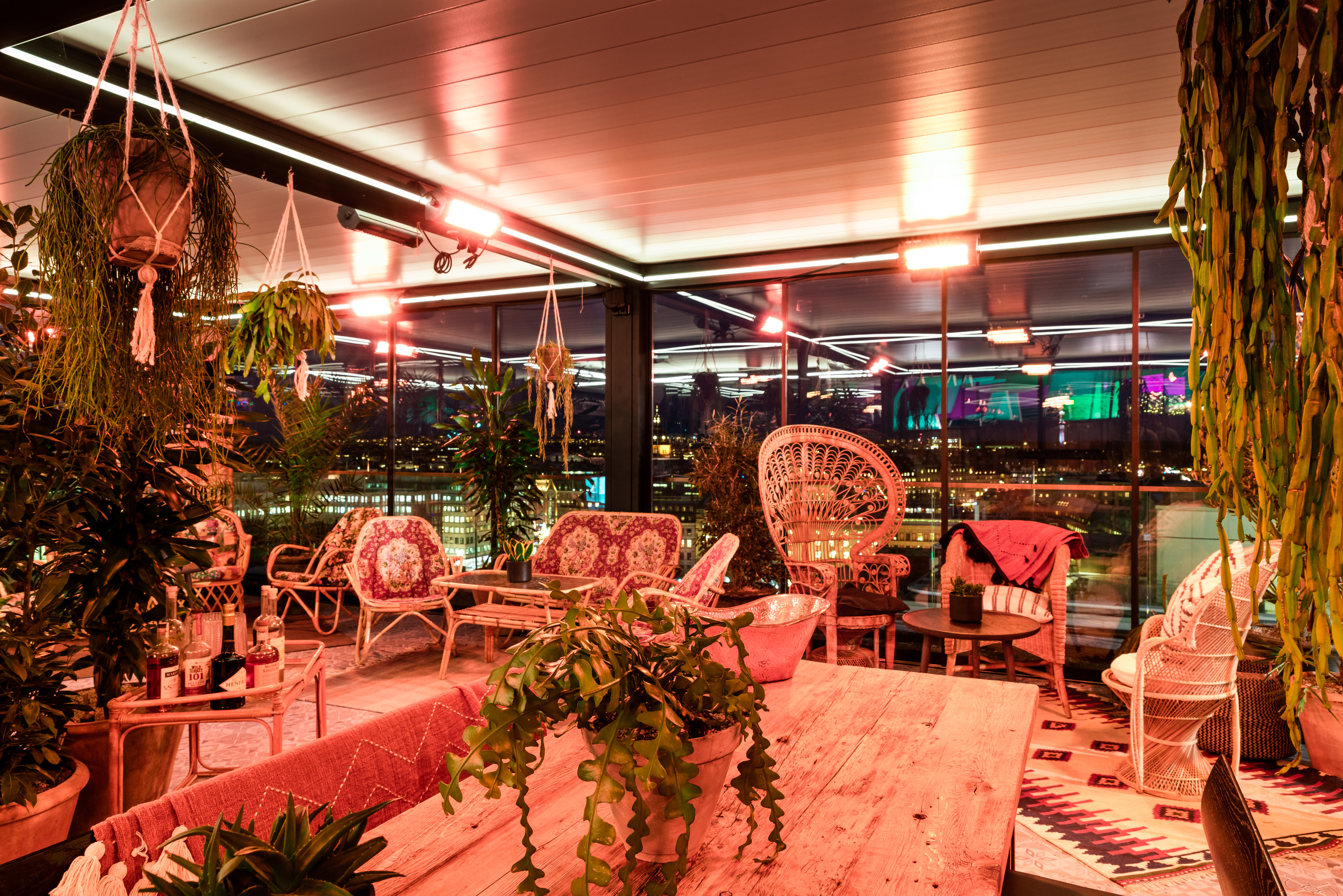 Molnet, a private space in our rooftop park
