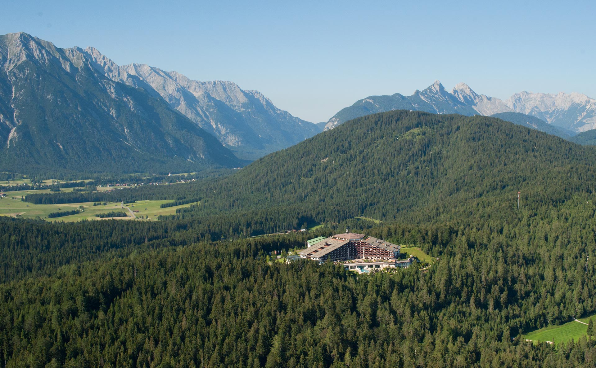 Interalpen-Hotel Tyrol Aerial View