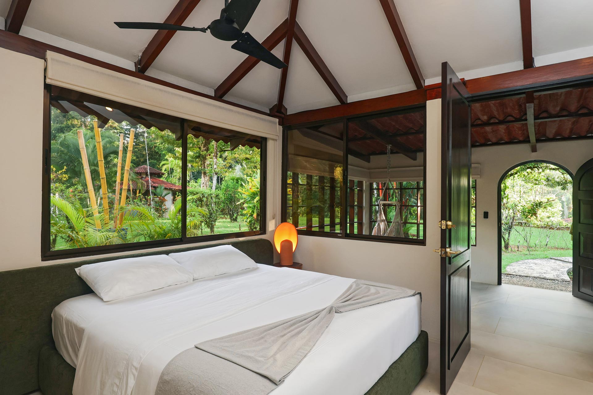Dulce Rainforest Villa Bedroom