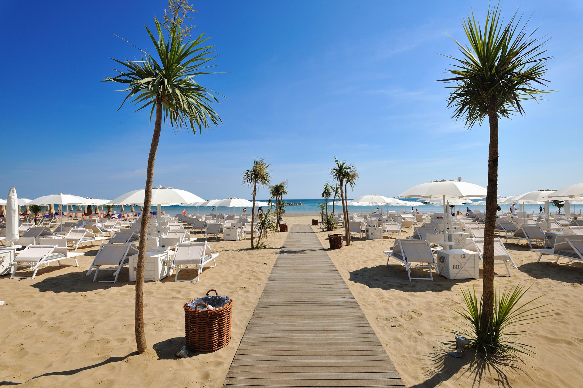 HOTEL EXCELSIOR SPA & LIDO Beach and Boardwalk