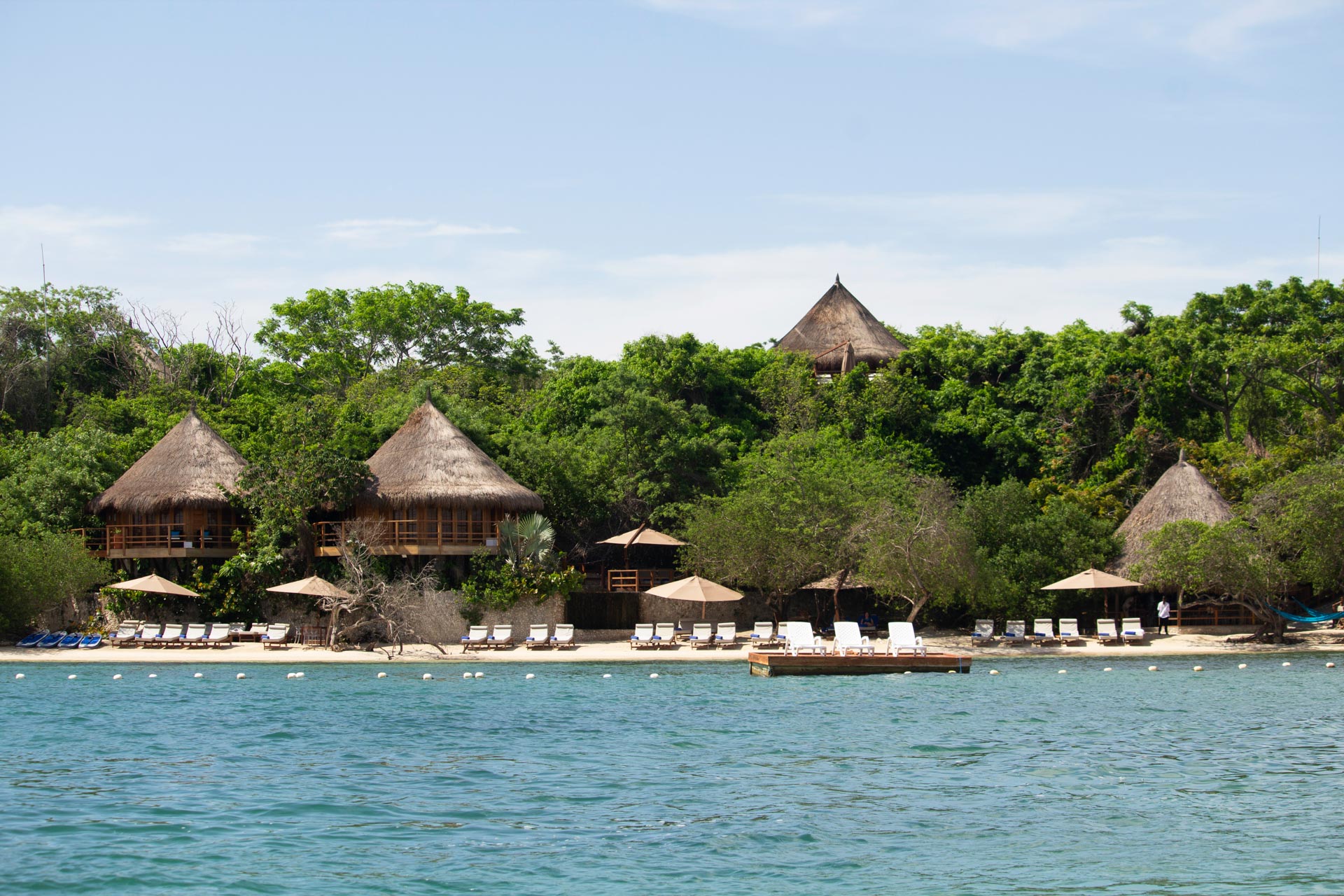 Hotel Las Islas and beach