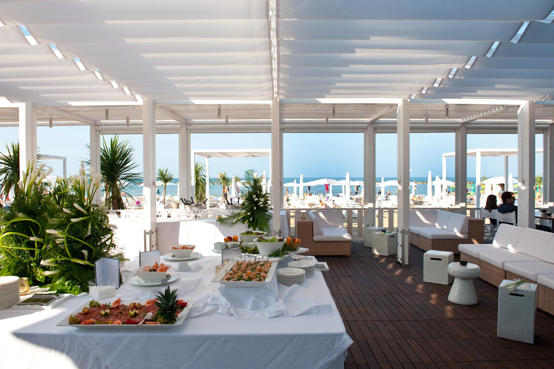 HOTEL EXCELSIOR SPA & LIDO Dining with water view