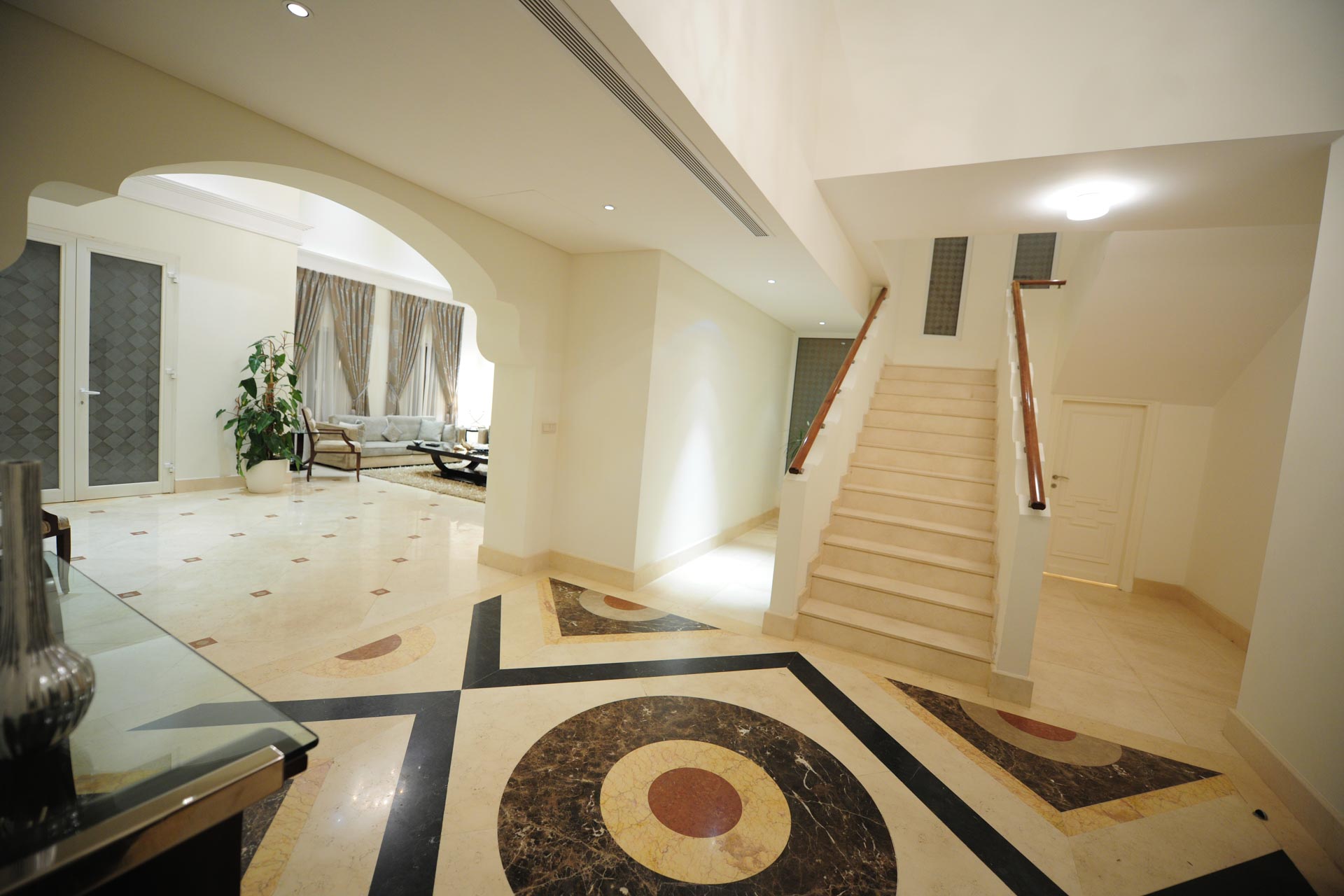 Palacio living room and stairs