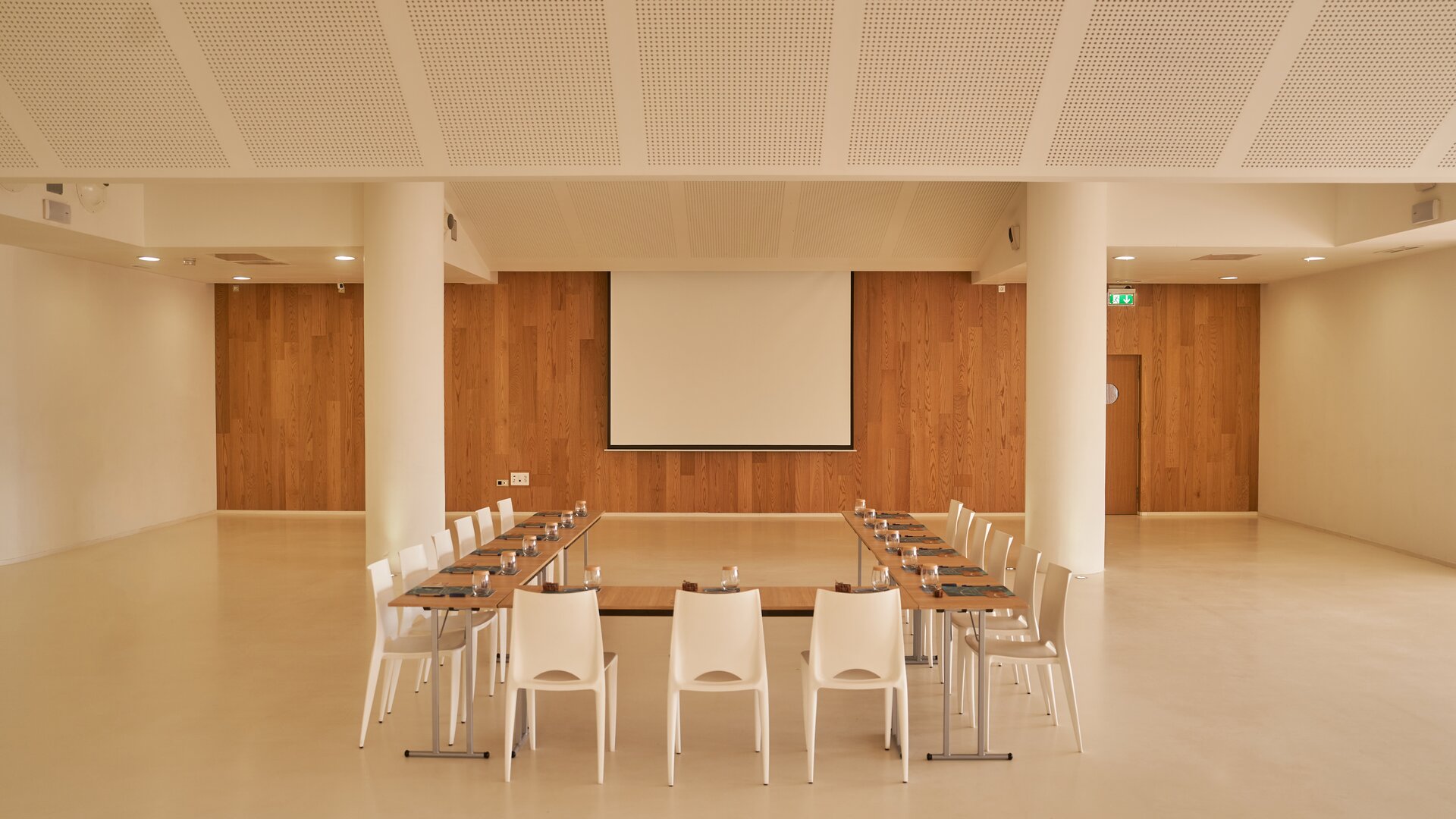 Meeting/Conference Room