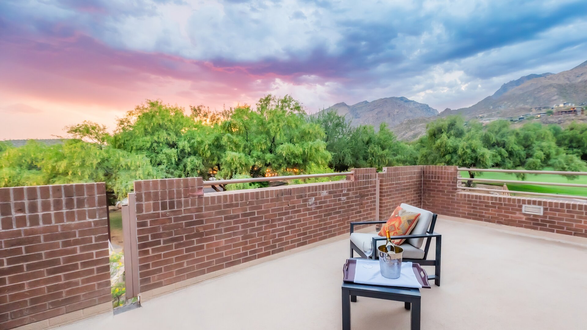 Suite Balcony