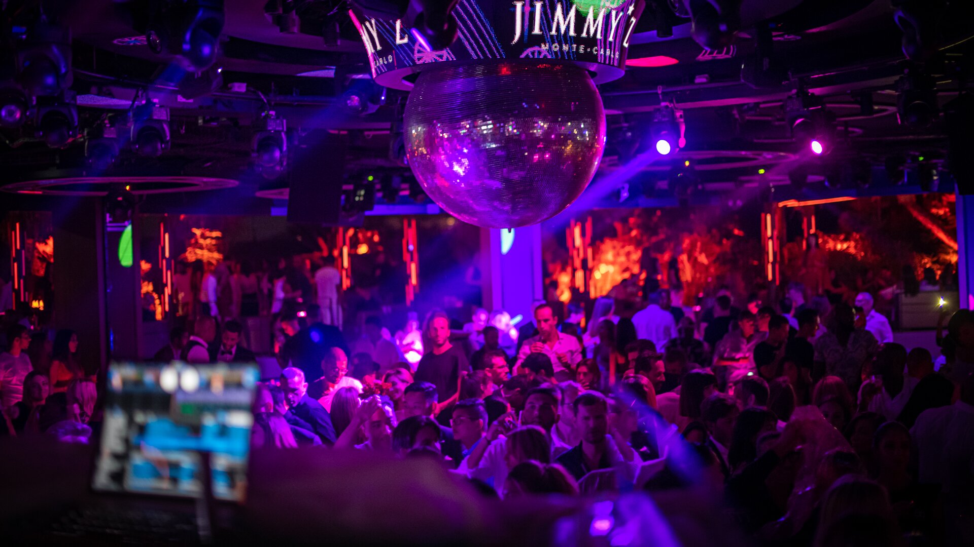 Jimmy'z Nightclub