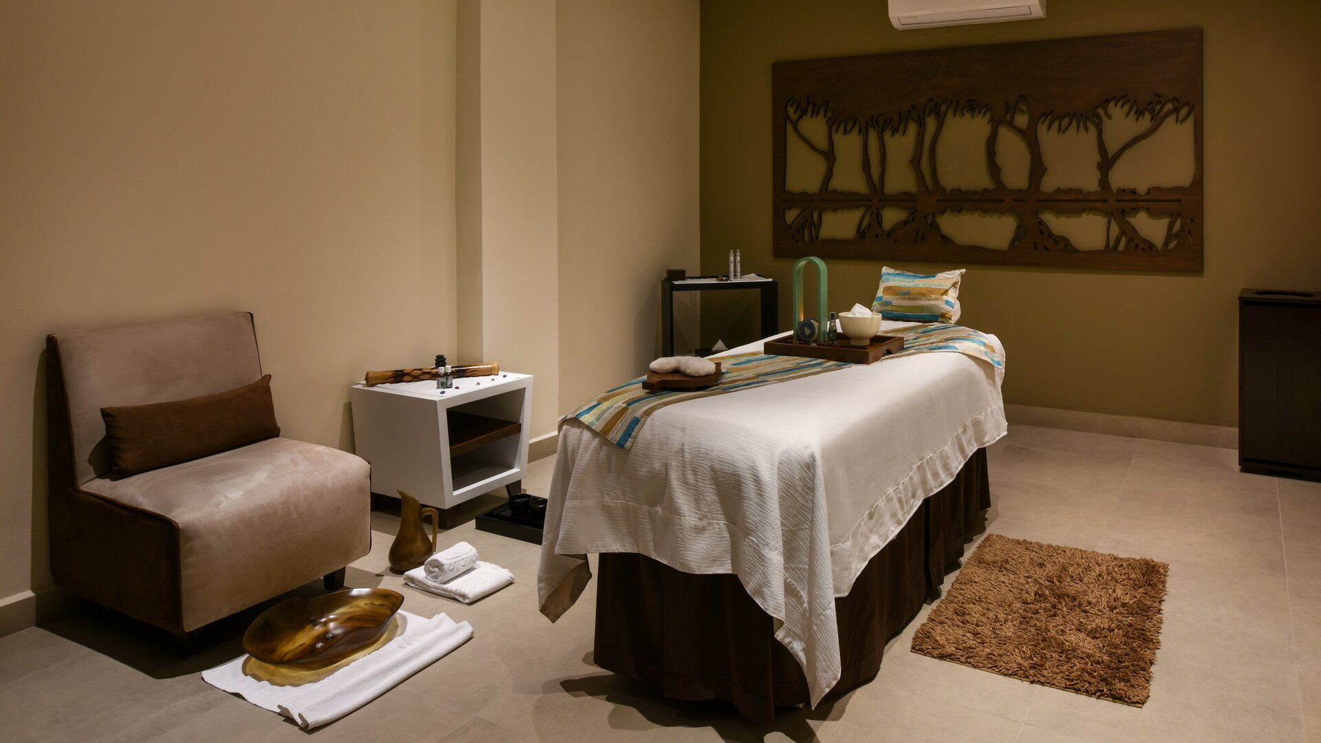 Treatment room at Naay Spa