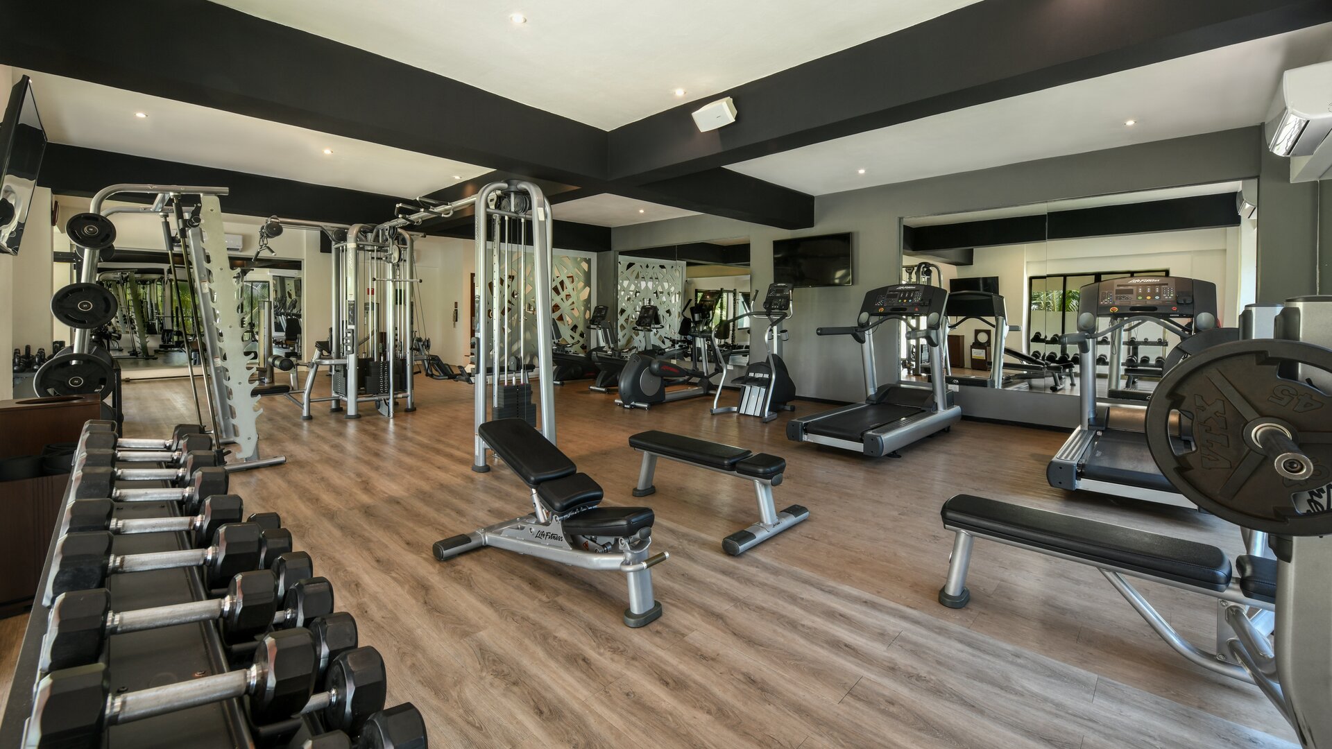 Naay Spa Gym