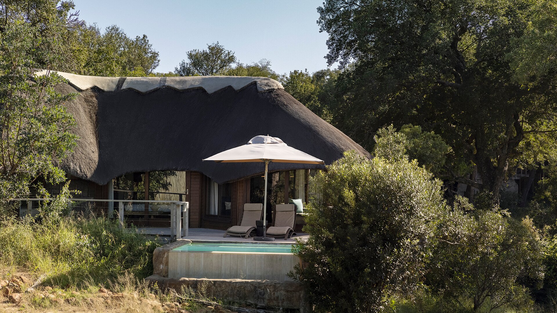 Safari Lodge River Room with Plunge Pool Exterior