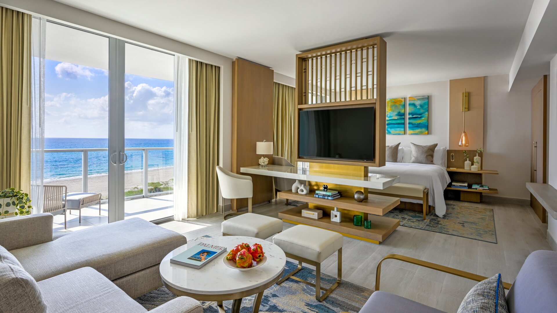 Ocean Facing Jr Suite