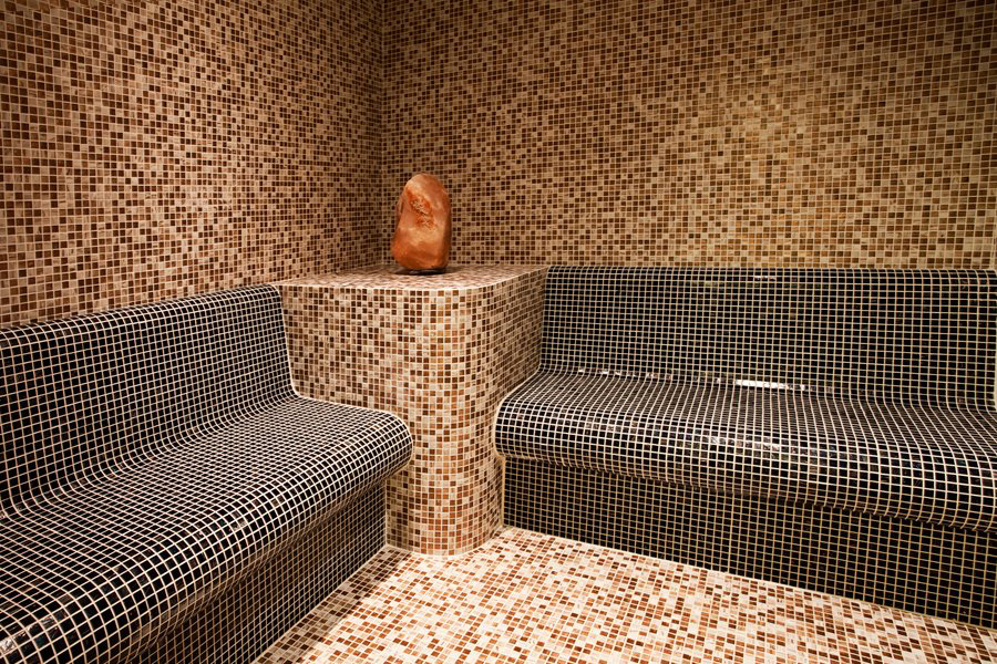 L'Aura Spa Steam Room