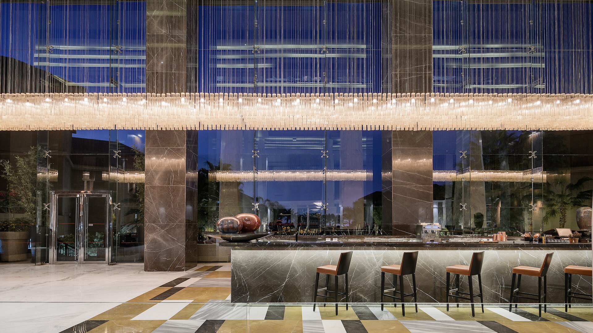 Lobby Bar