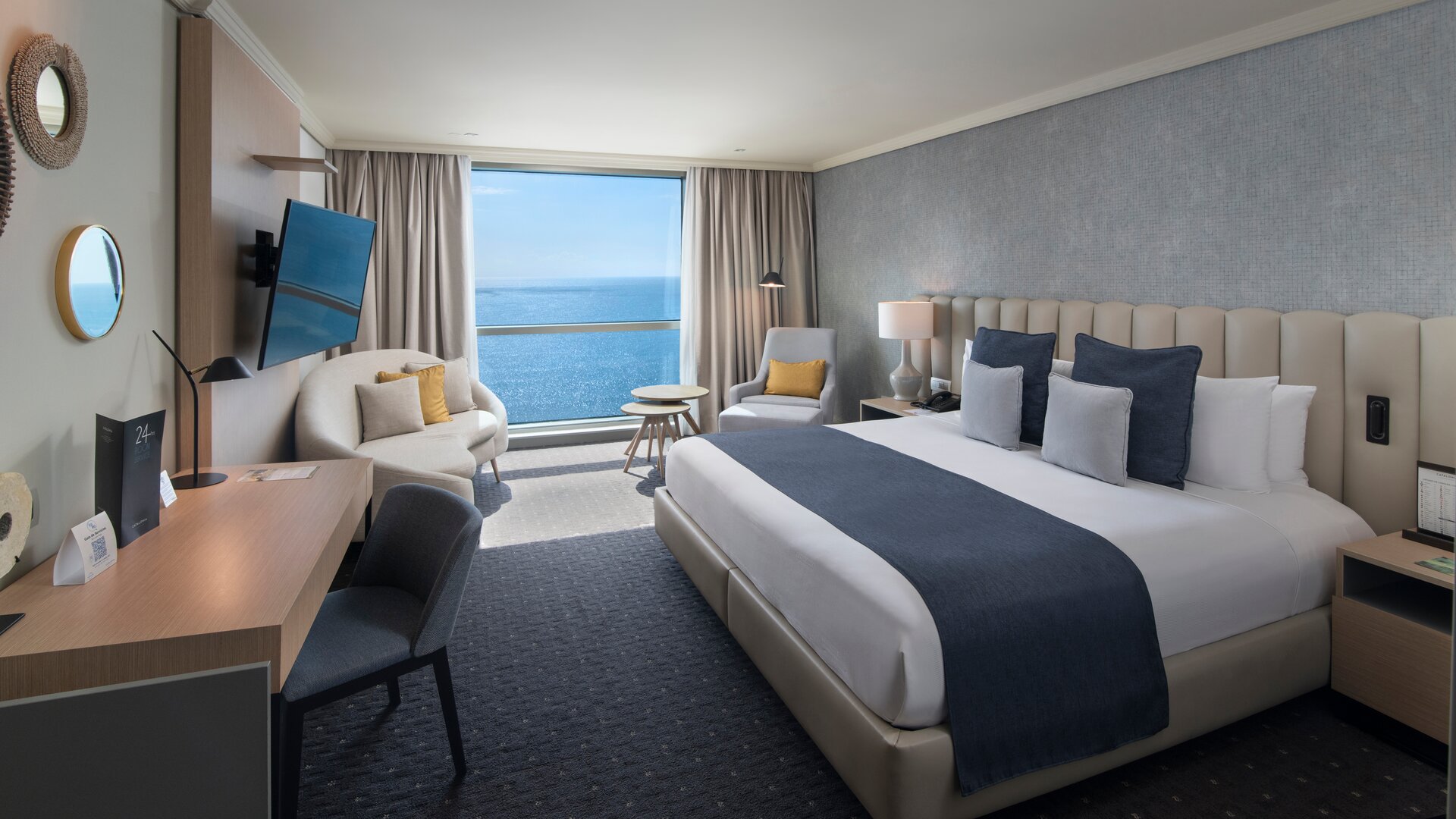 Premium Oceanfront Guest Room