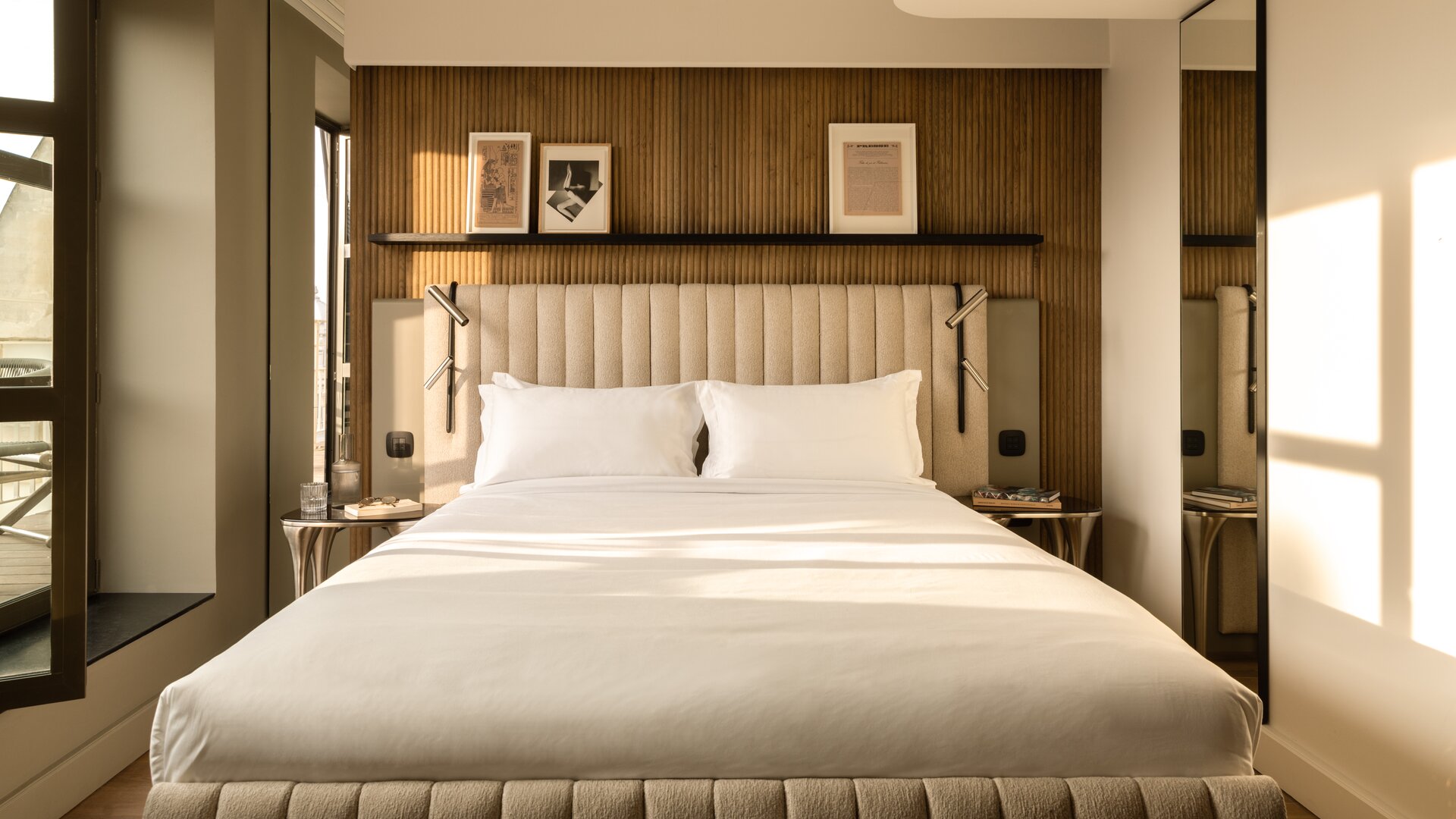 Signature Terrace Guest Room