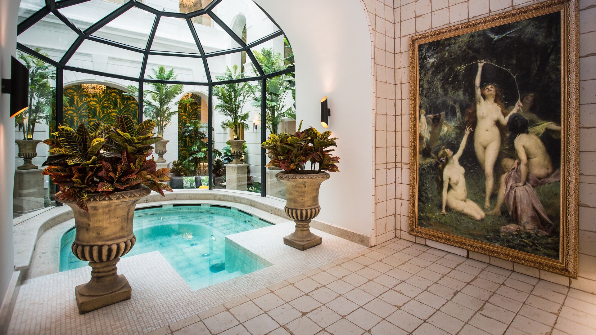 The Secret Garden Spa Pool