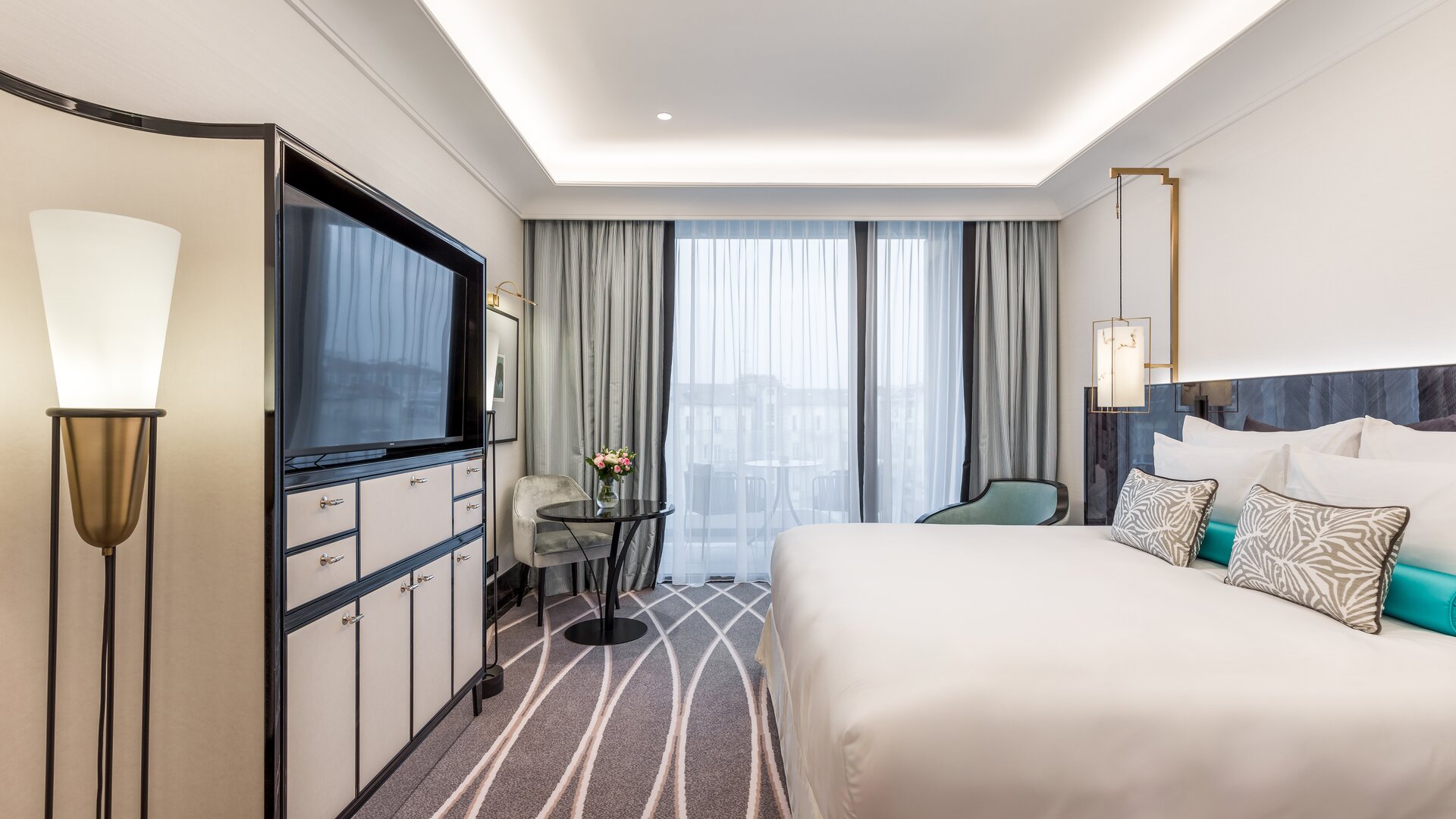 Deluxe Guest Room