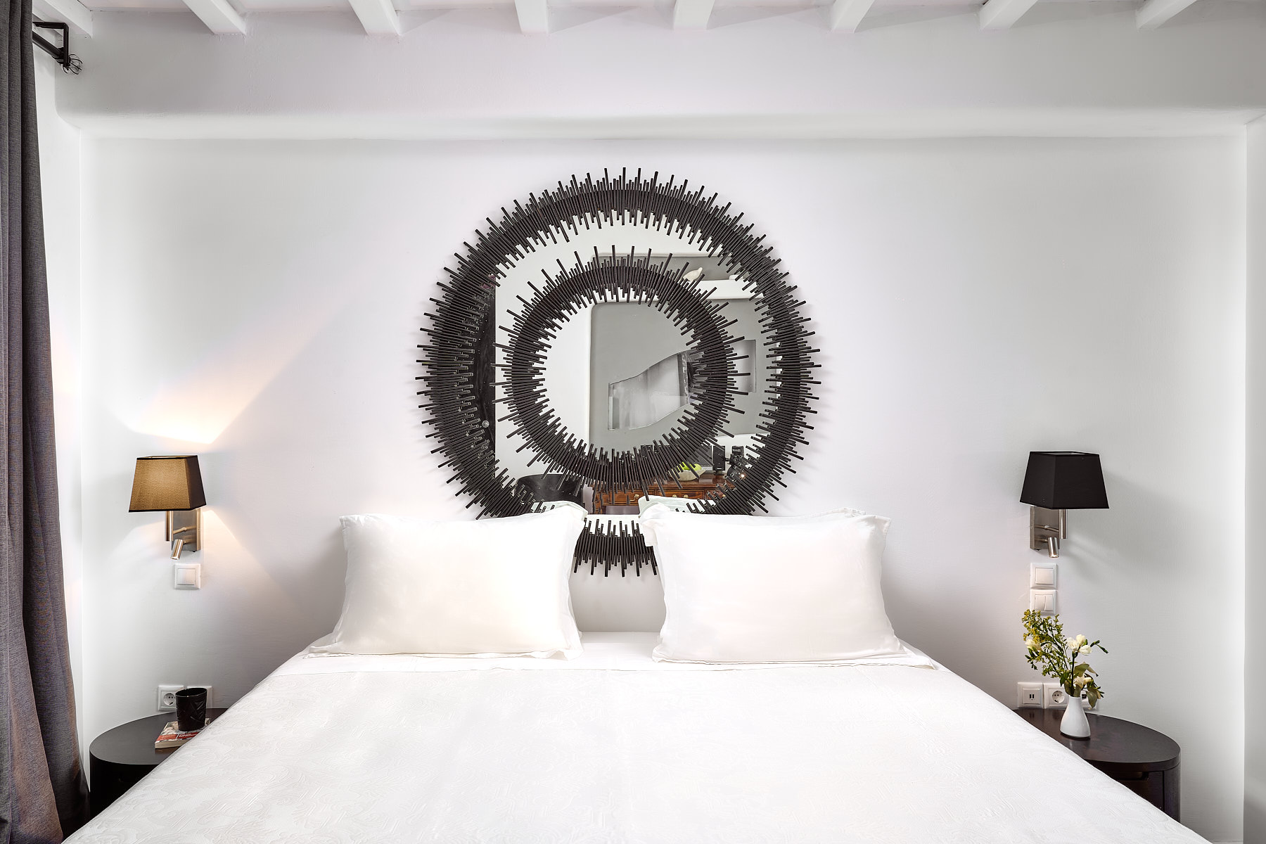  Two-Bedroom Suite with Plunge Pool and Sea View Bed