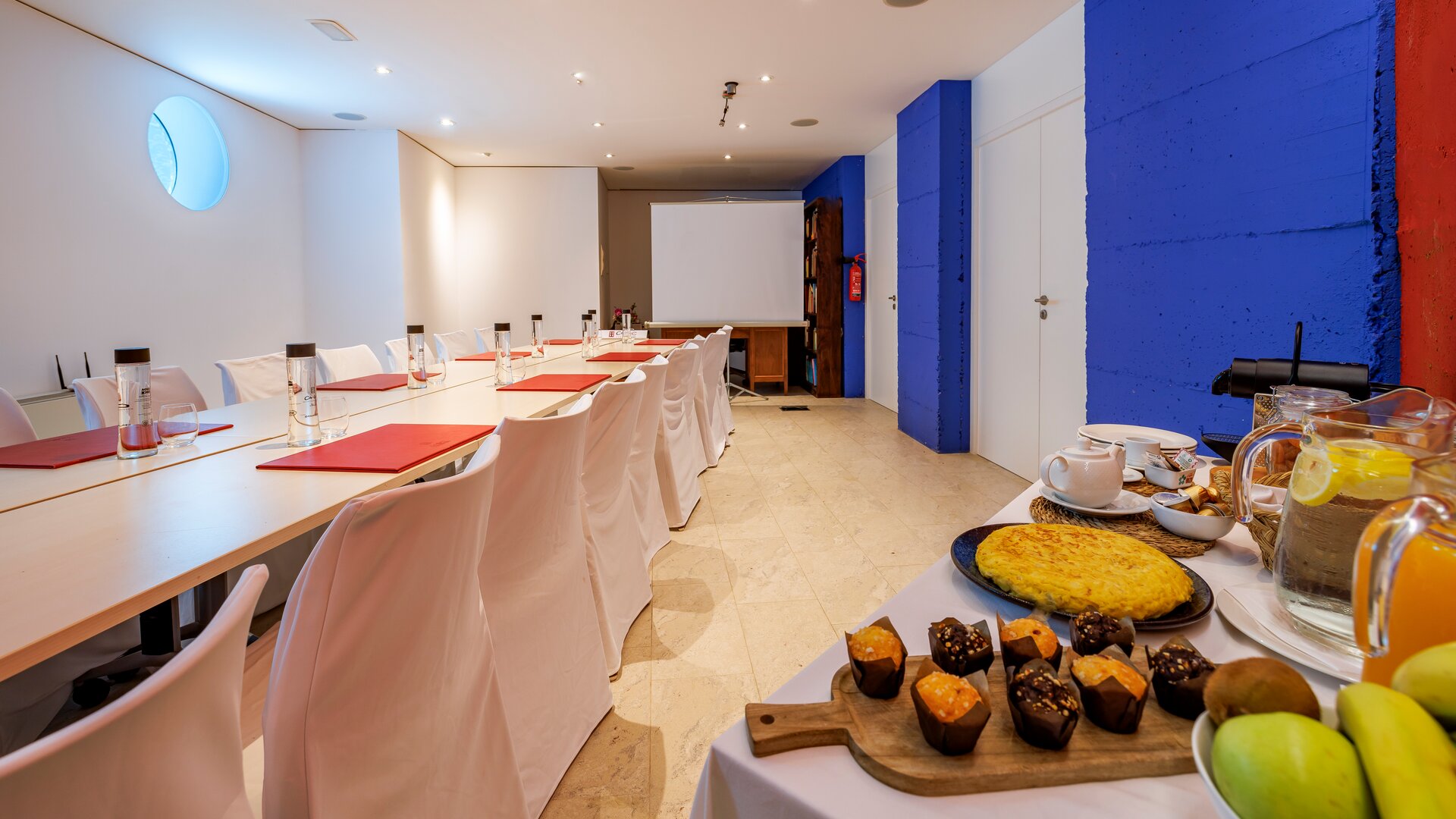 Aqua View Meeting Room