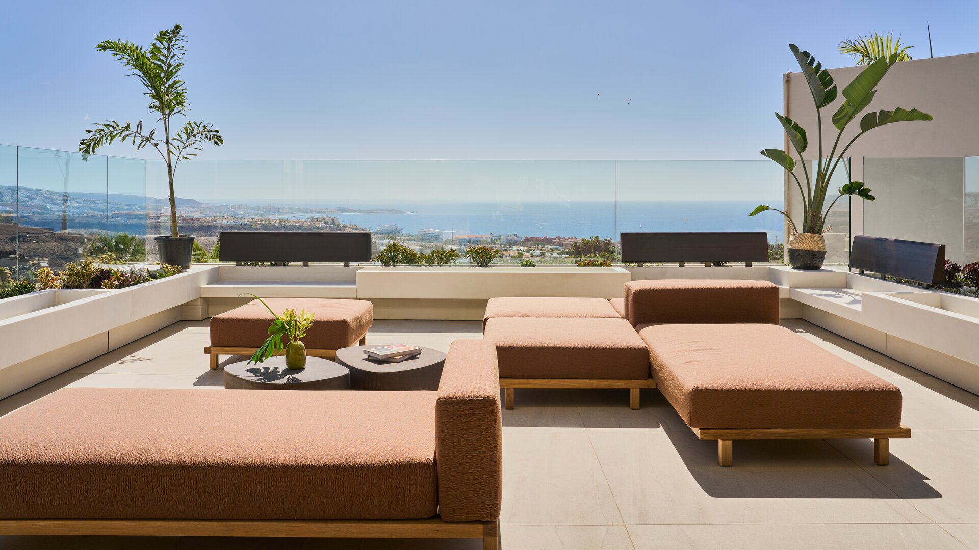 Lobby Outdoor Seating Area