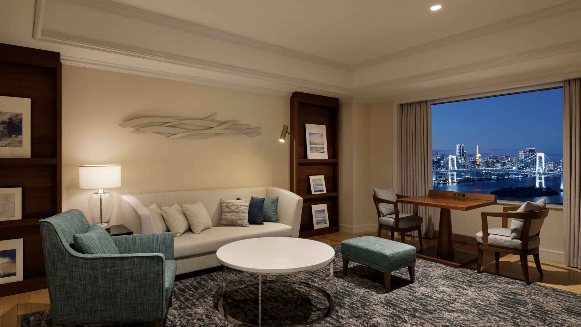 Deluxe Suite Living Area