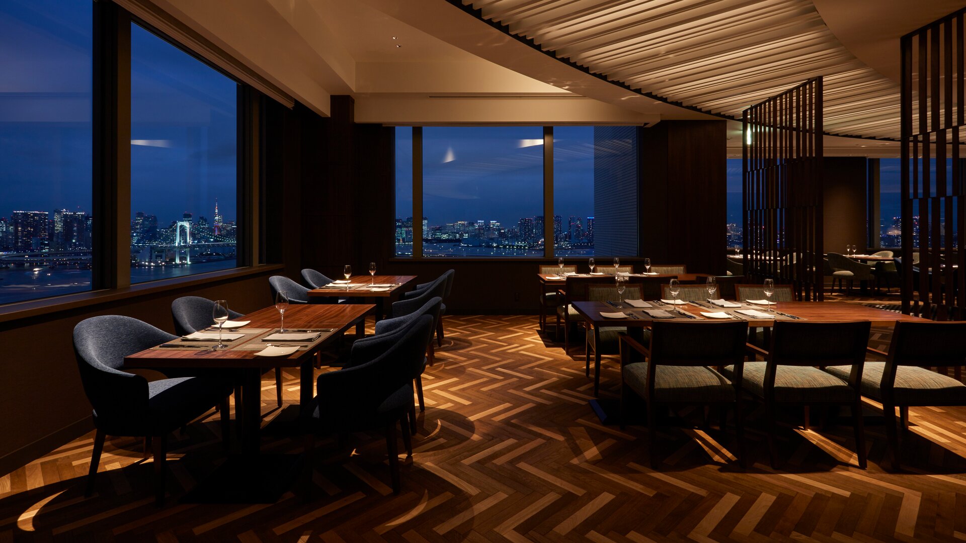 The Grill on 30th Restaurant