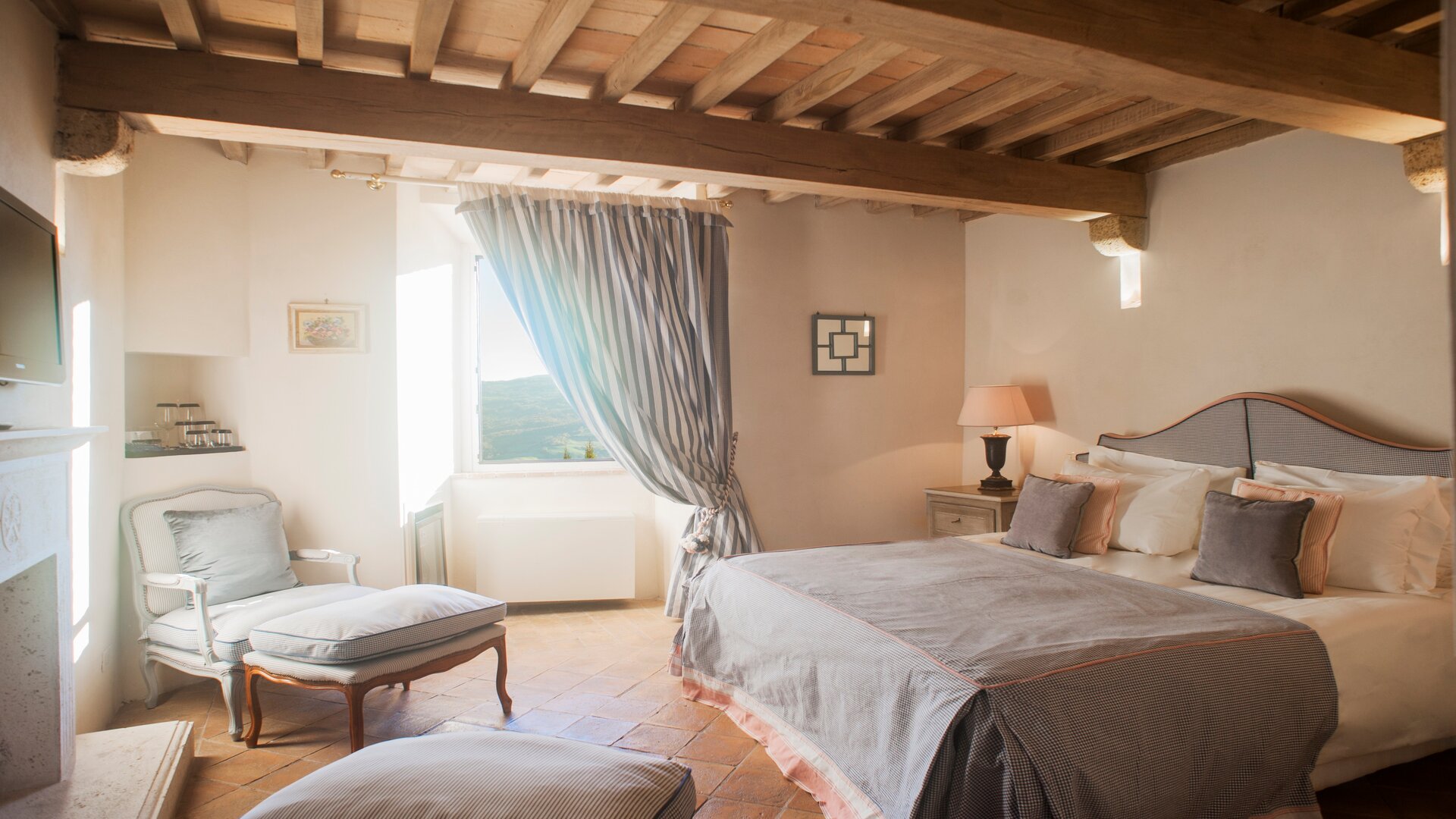 Prestige Guest Room