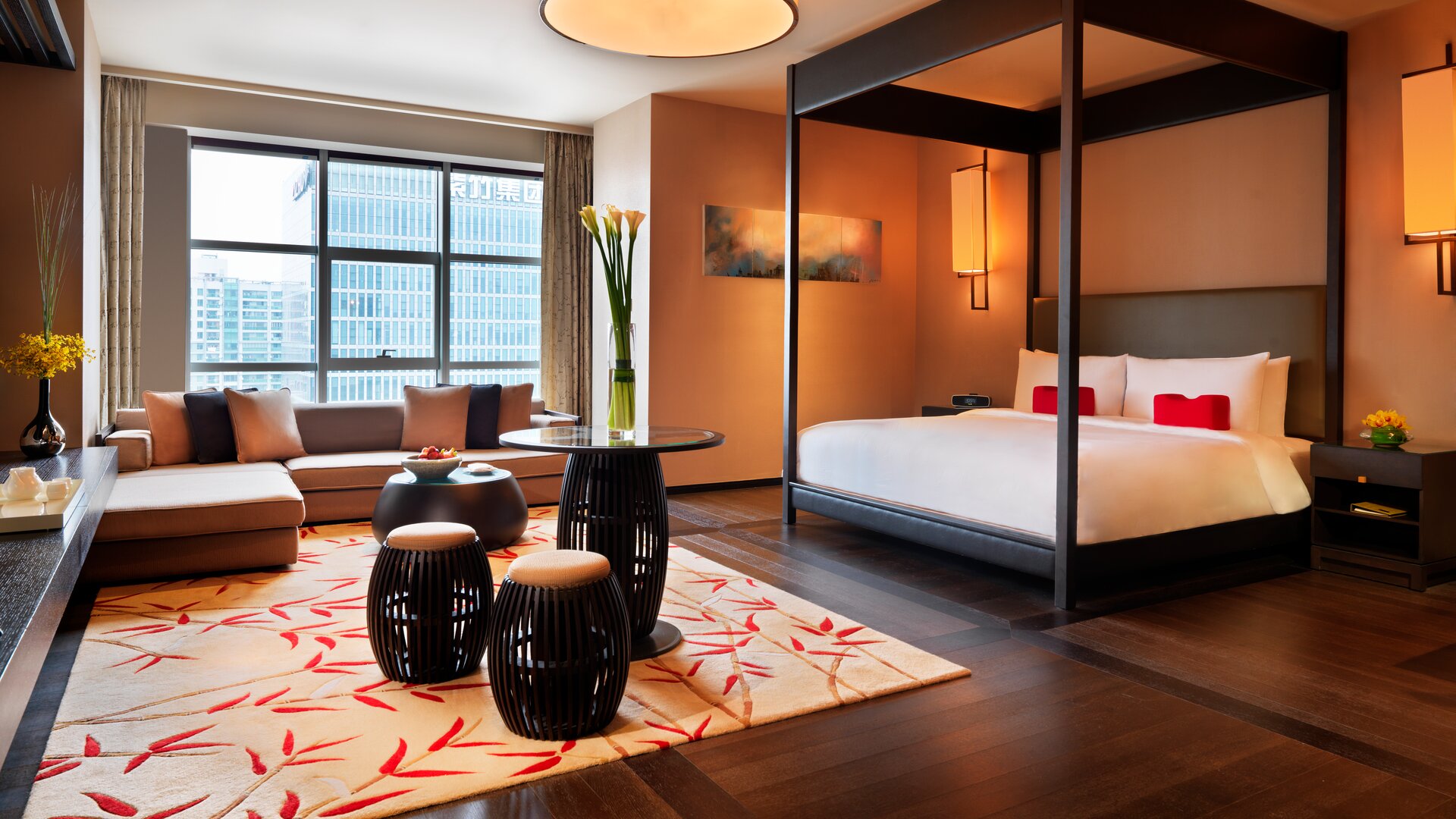 Grand Deluxe Guest Room