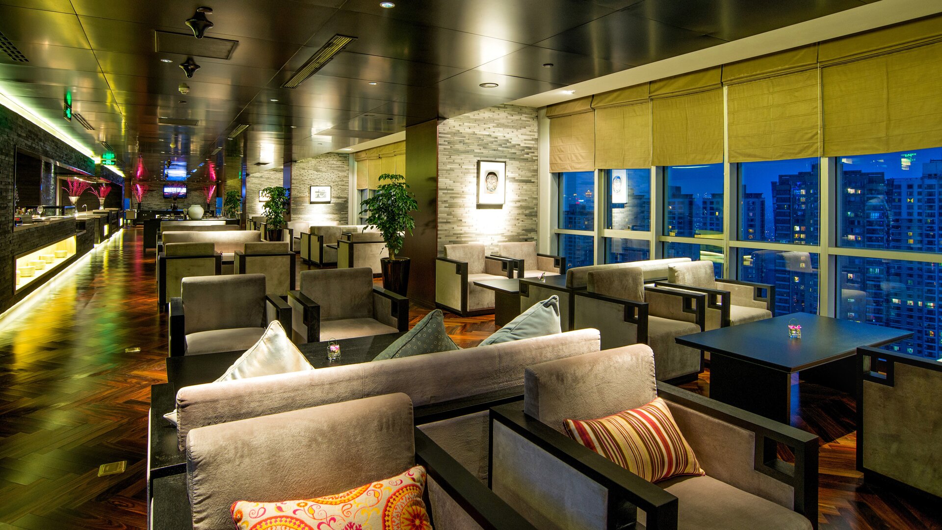 Club Lounge Dining