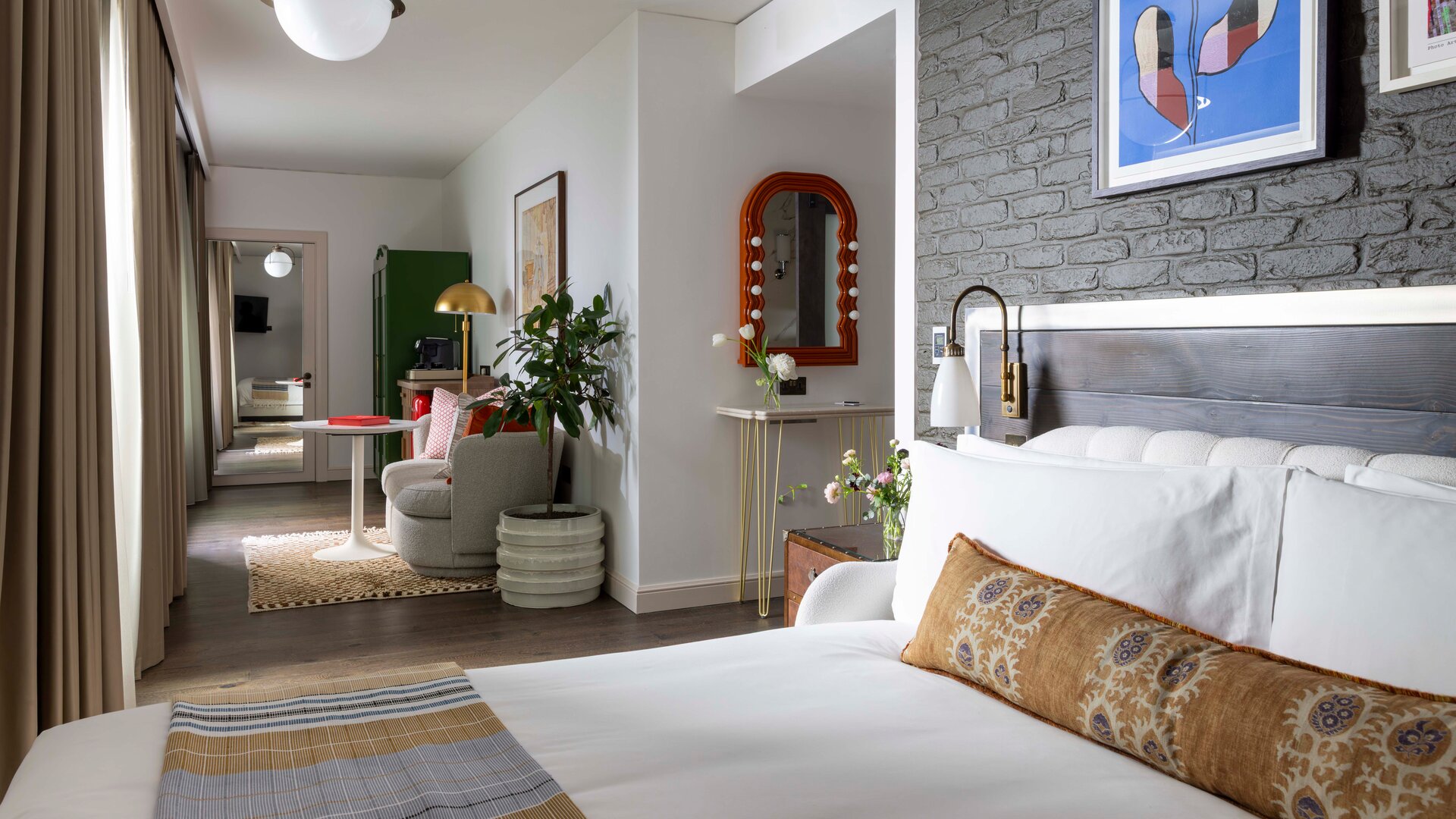 Grand Chamber Junior Suite