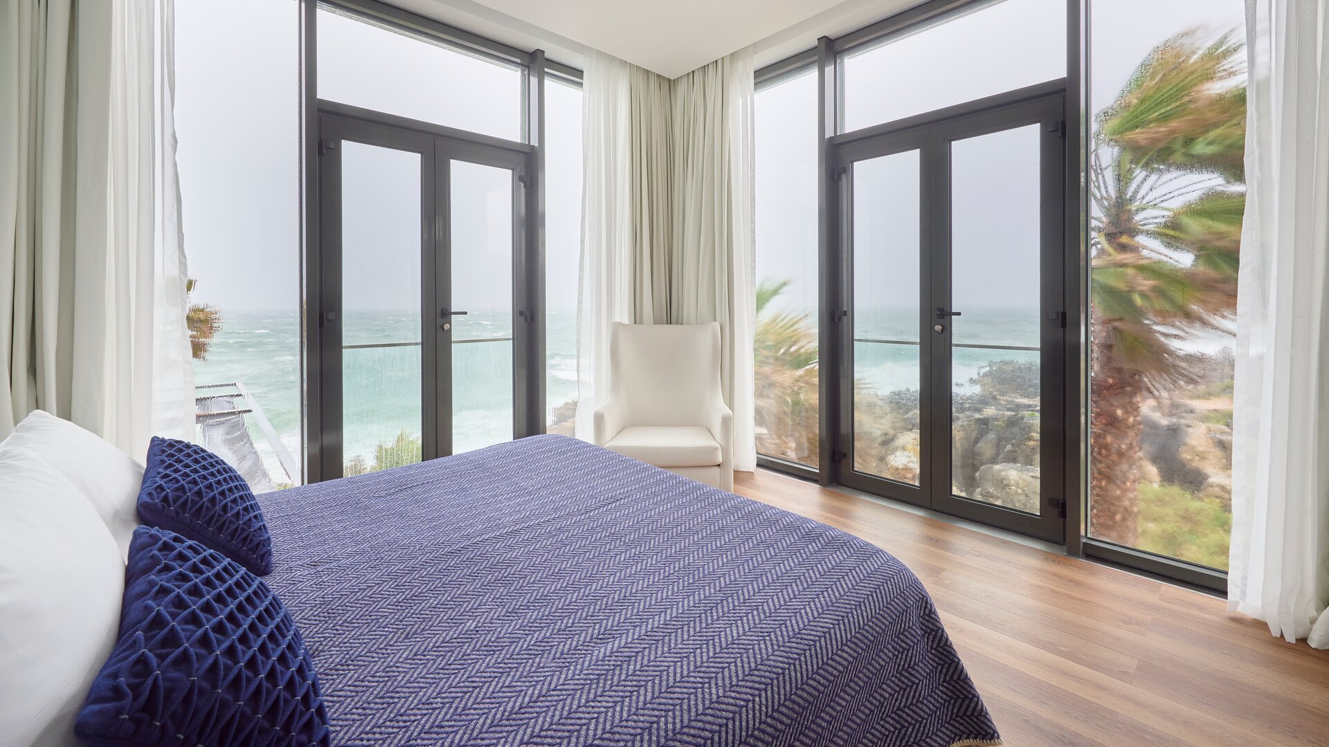 Junior Suite Bed and View