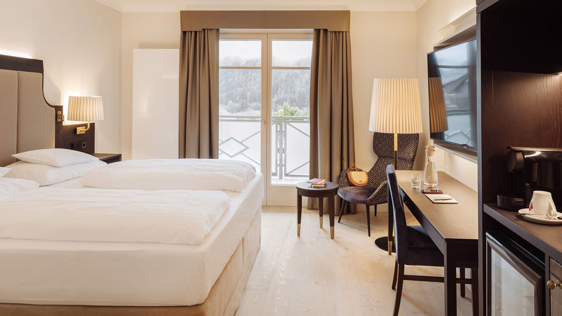 Double Room Deluxe Guestroom