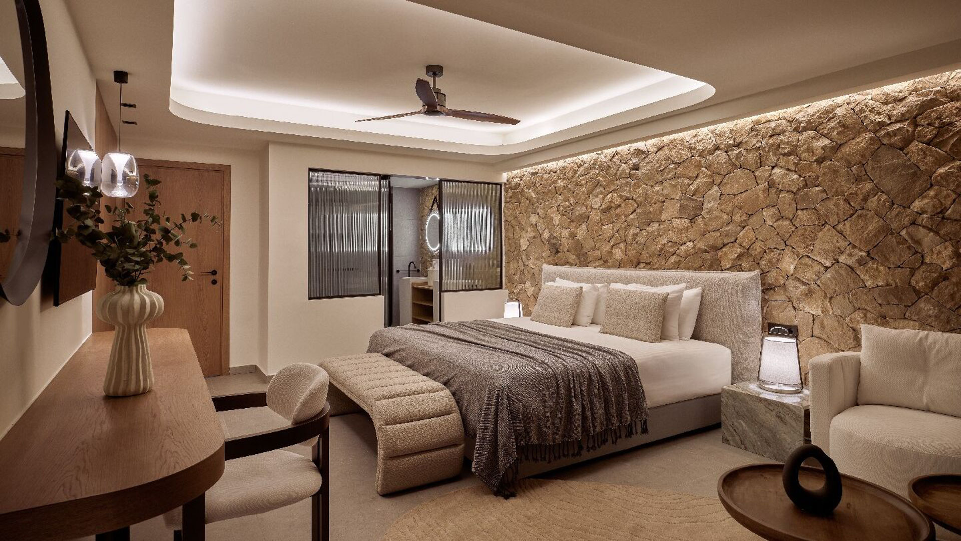 Grand Suite Bedroom