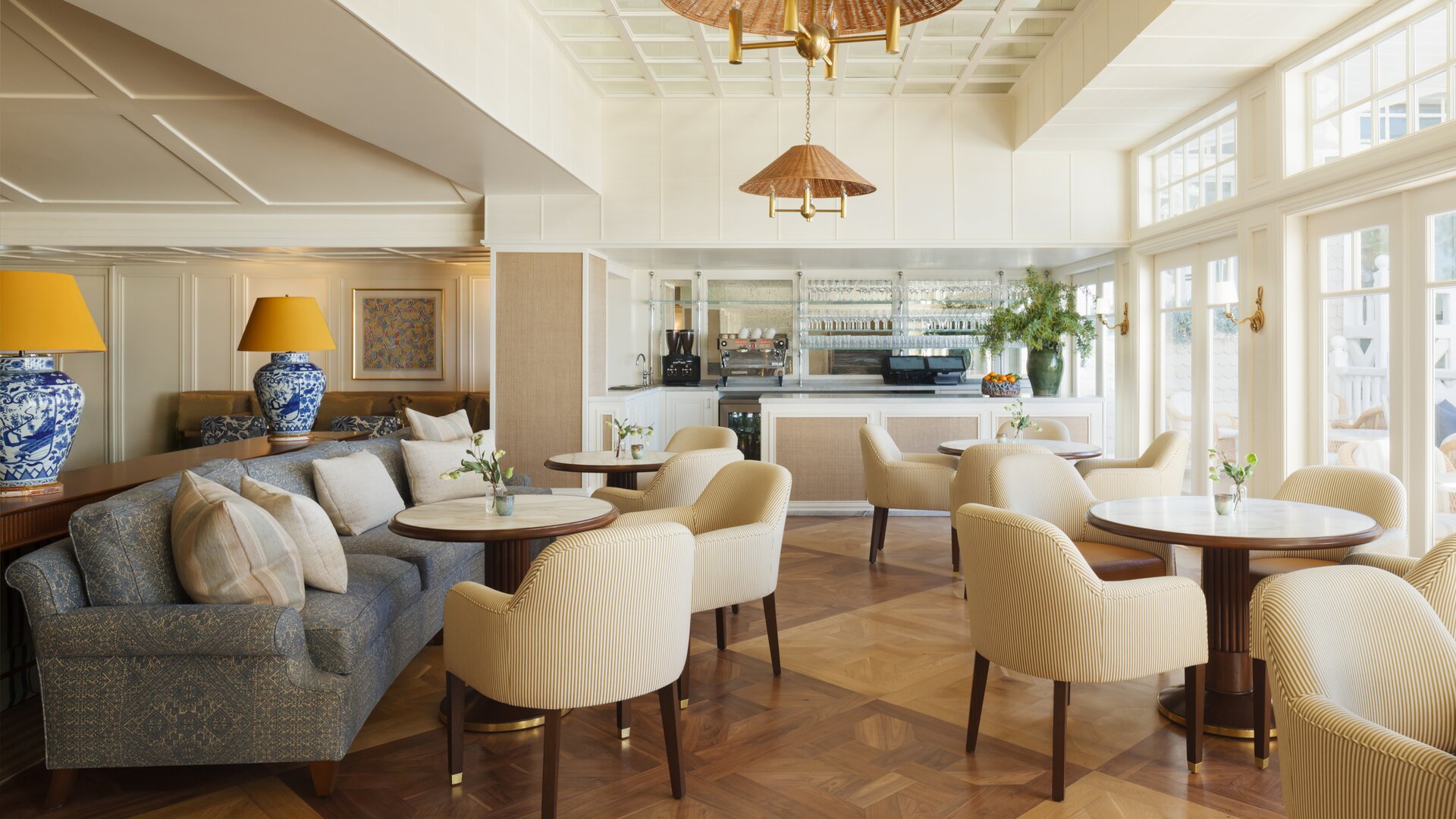 Living Room and Terrace Dining & Lounge Bar Area