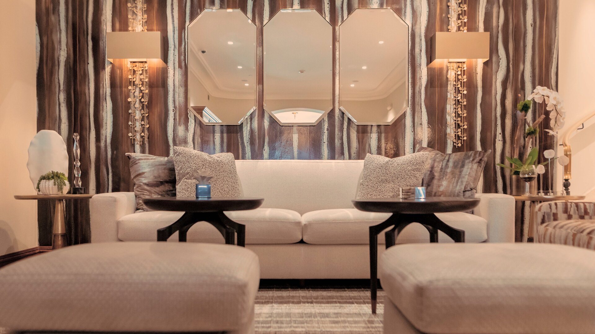 Lobby Seating Area