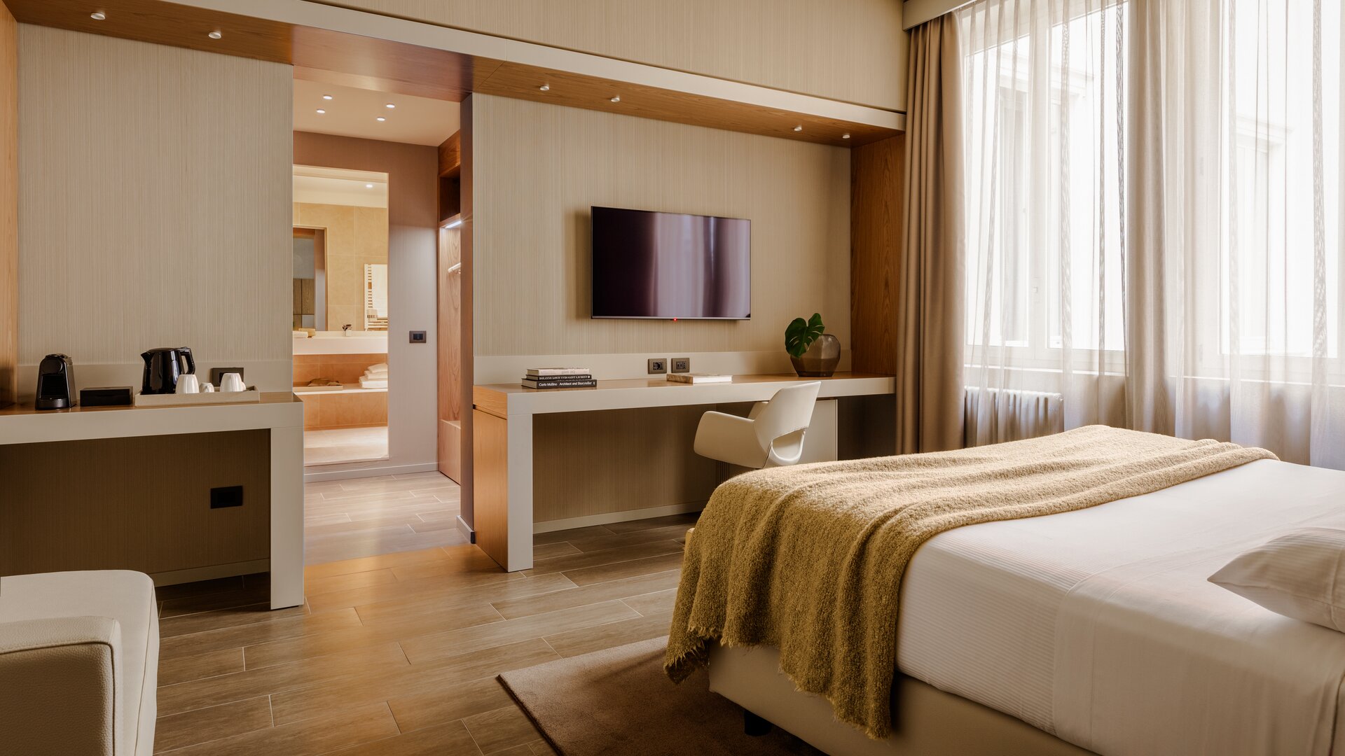 Executive Guest Room