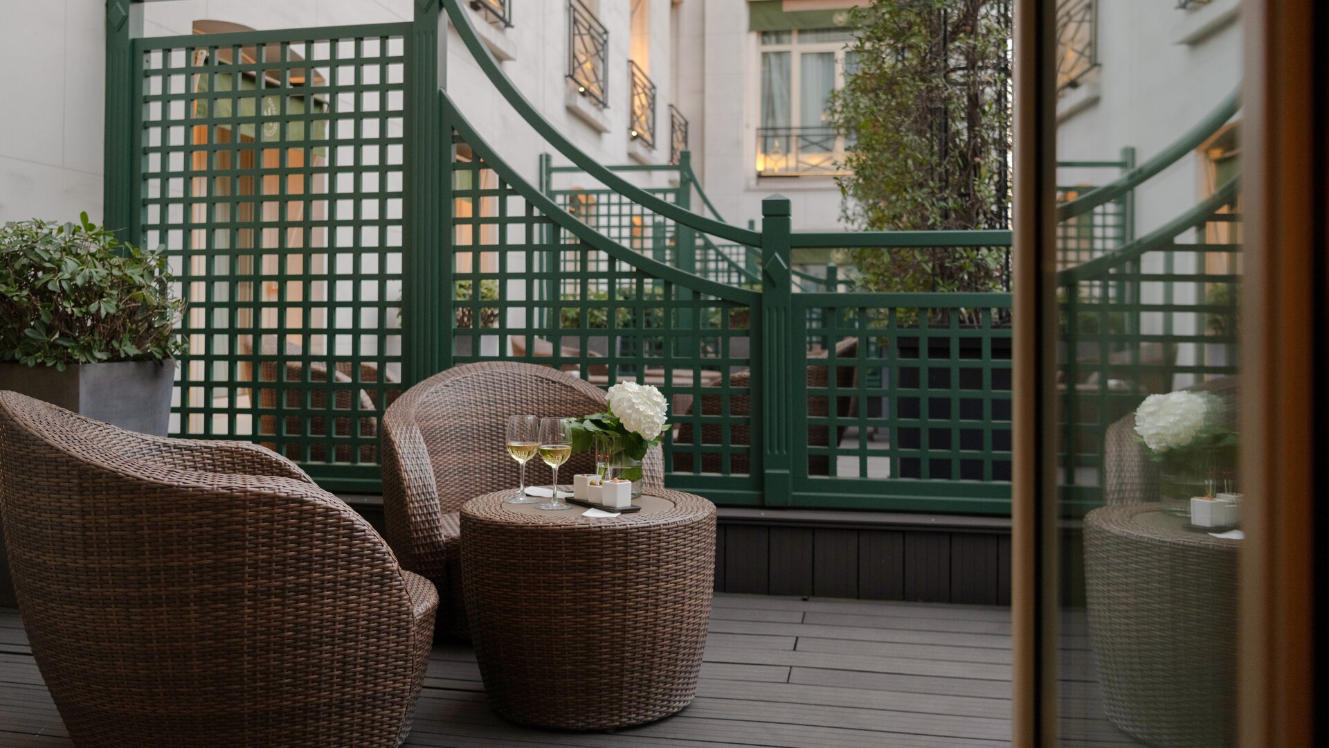 Outdoor Dining Area