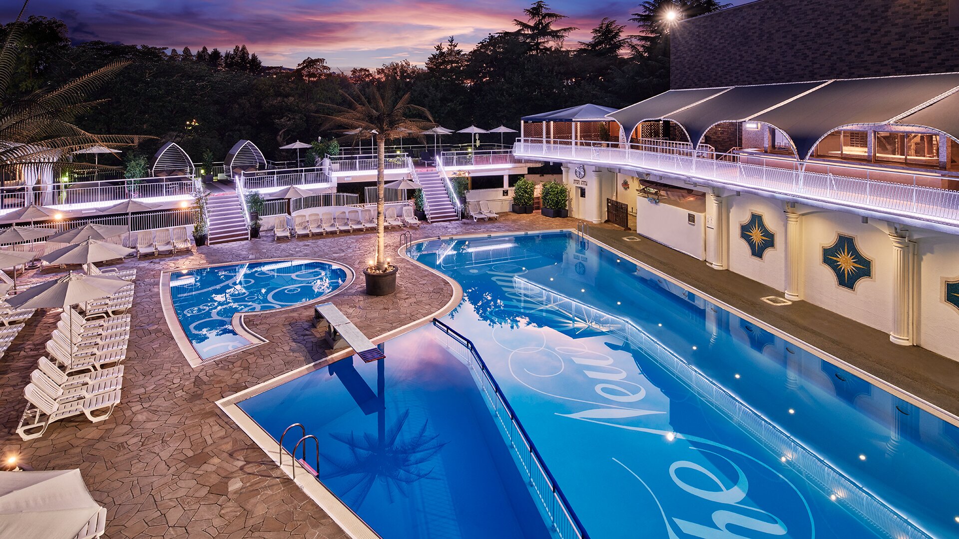 Pool