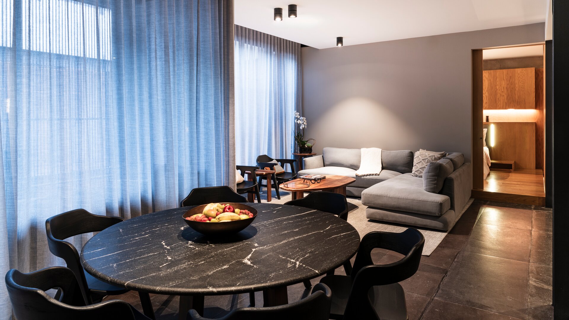 Grand Suite Livingroom