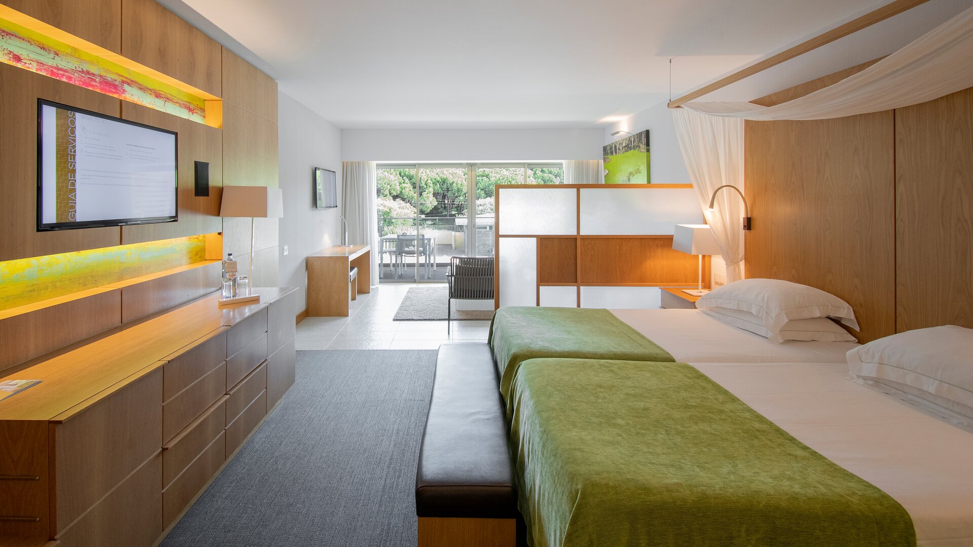 So Suite Bedroom