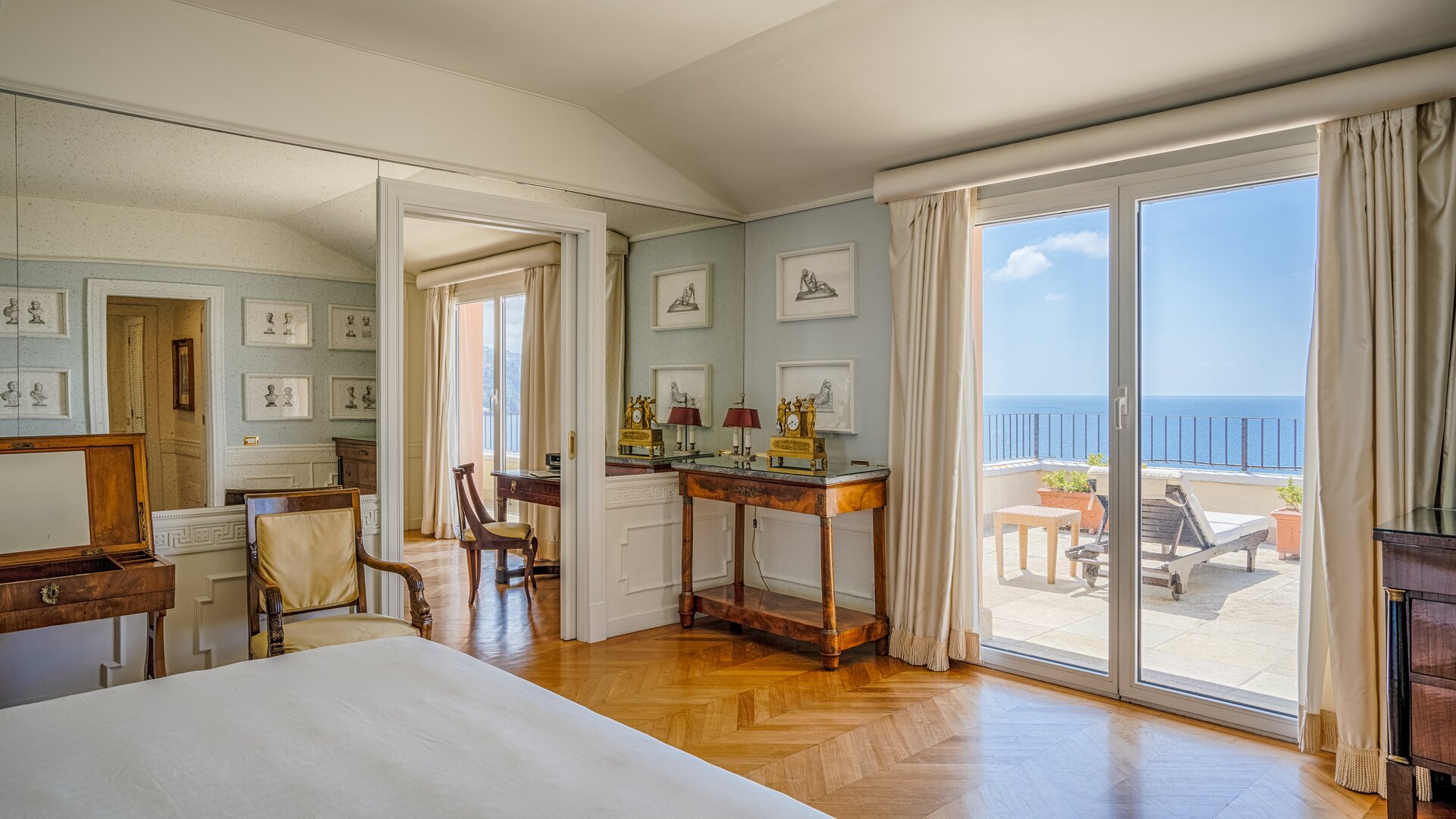 Presidential Suite Overview