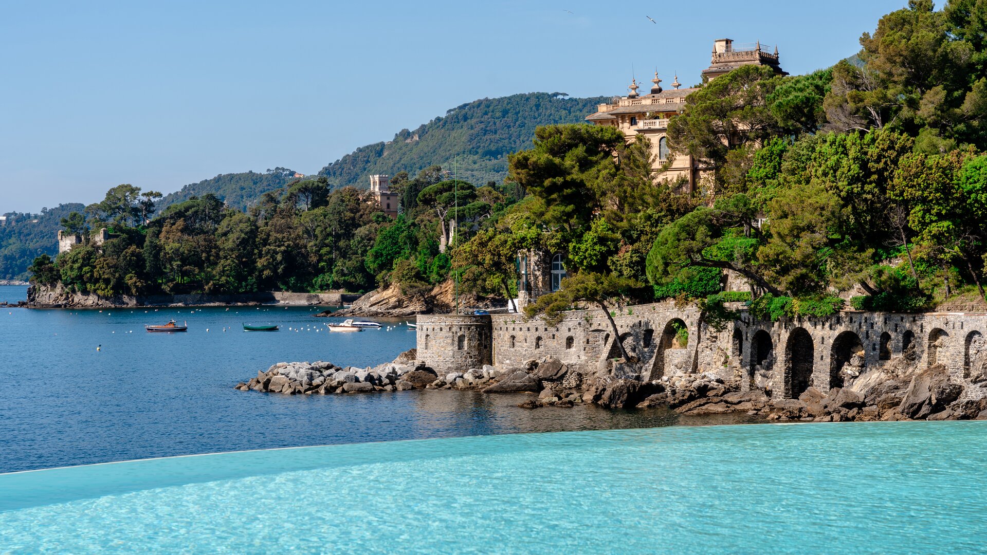 Outdoor Infinity Pool