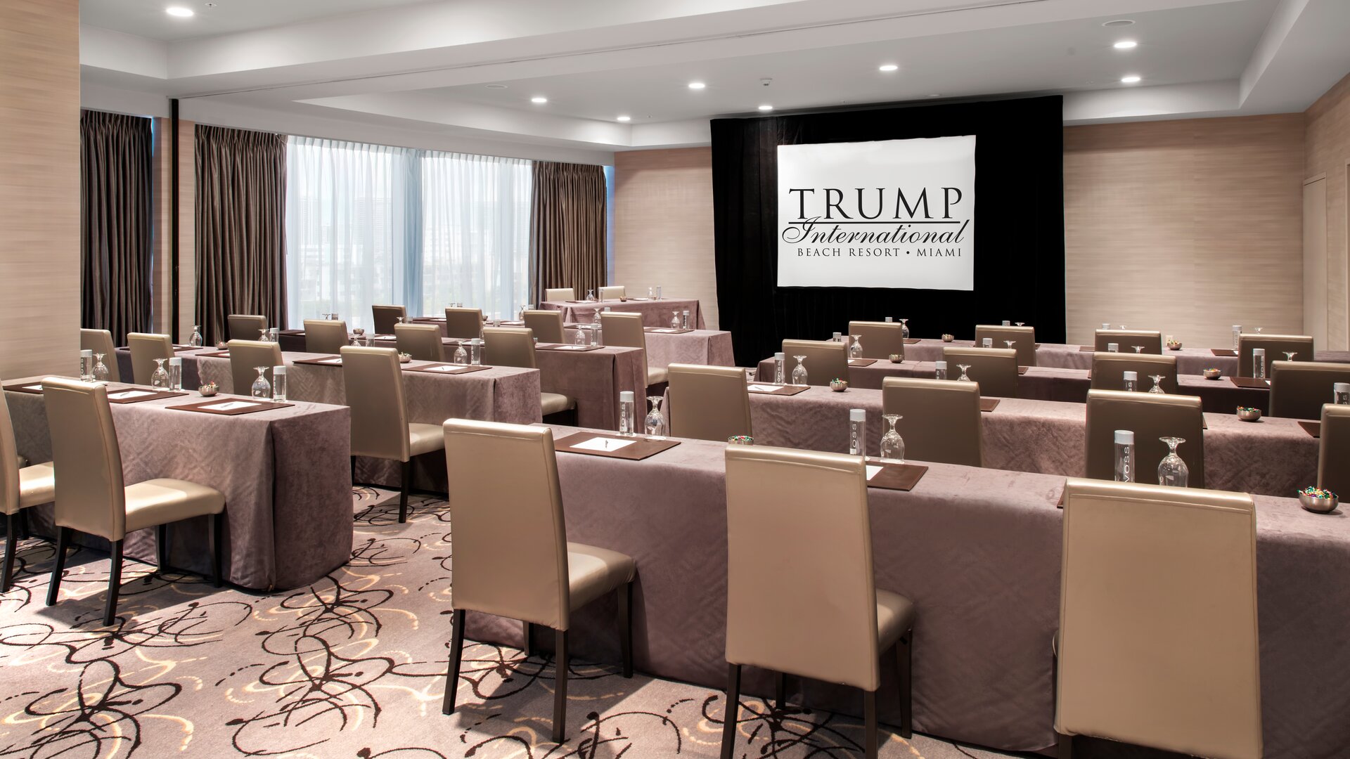 Grove Room Event Space with Classroom Seating