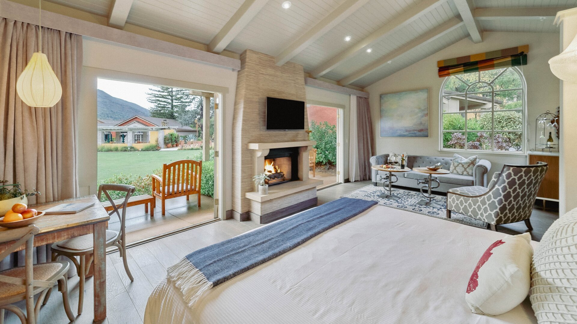 Luxury Croquet Guestroom