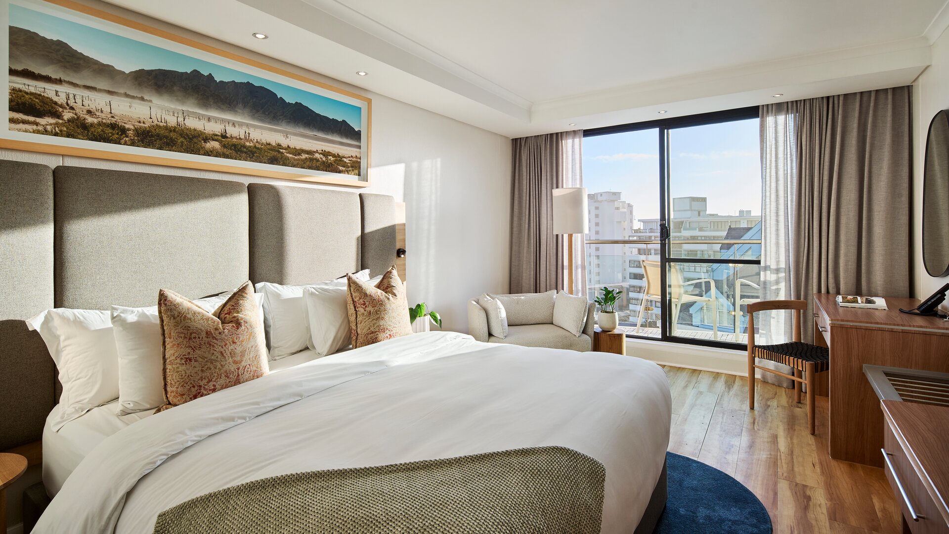 Ocean Suite Bedroom