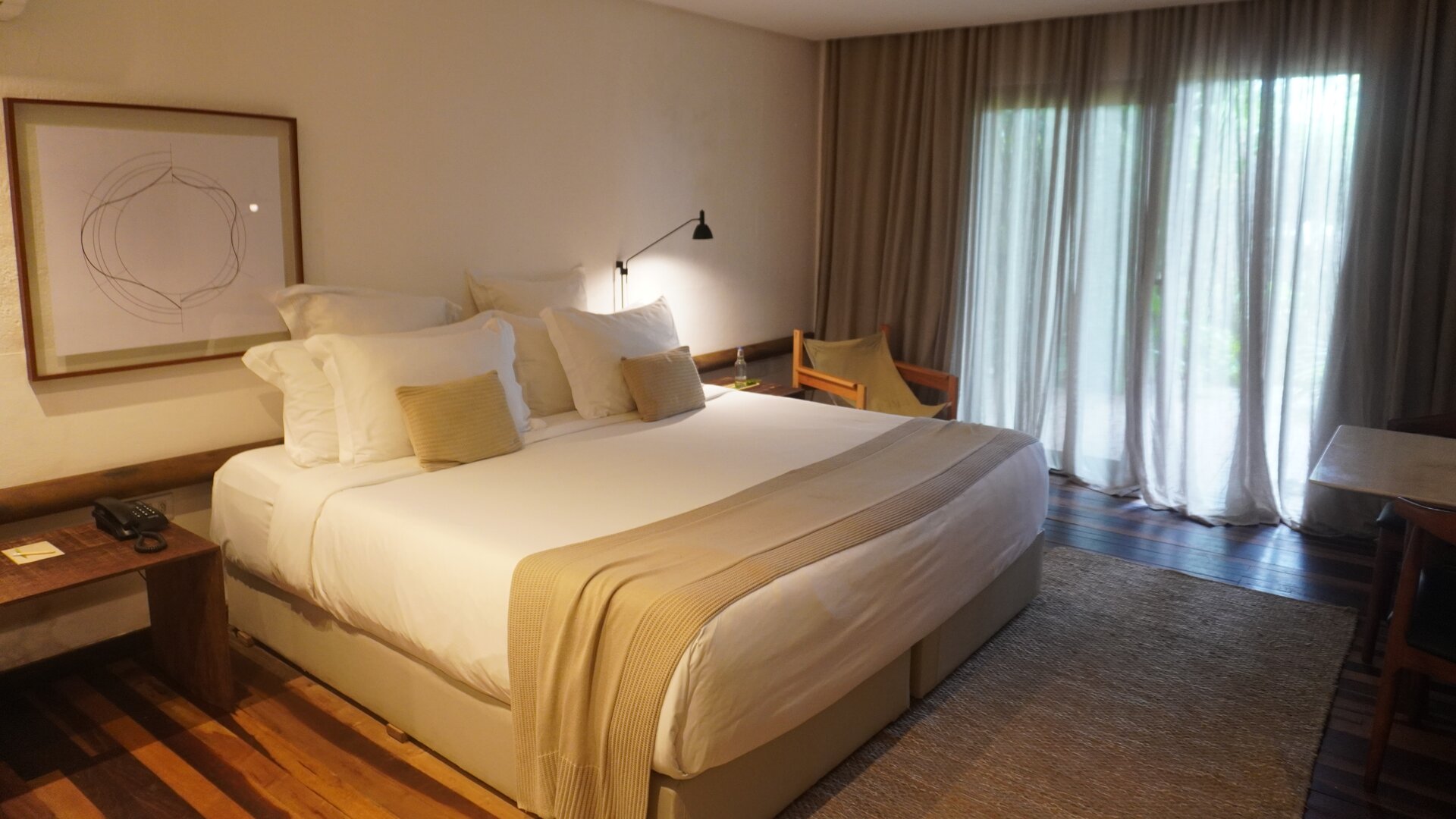 Sargo Suite Bedroom
