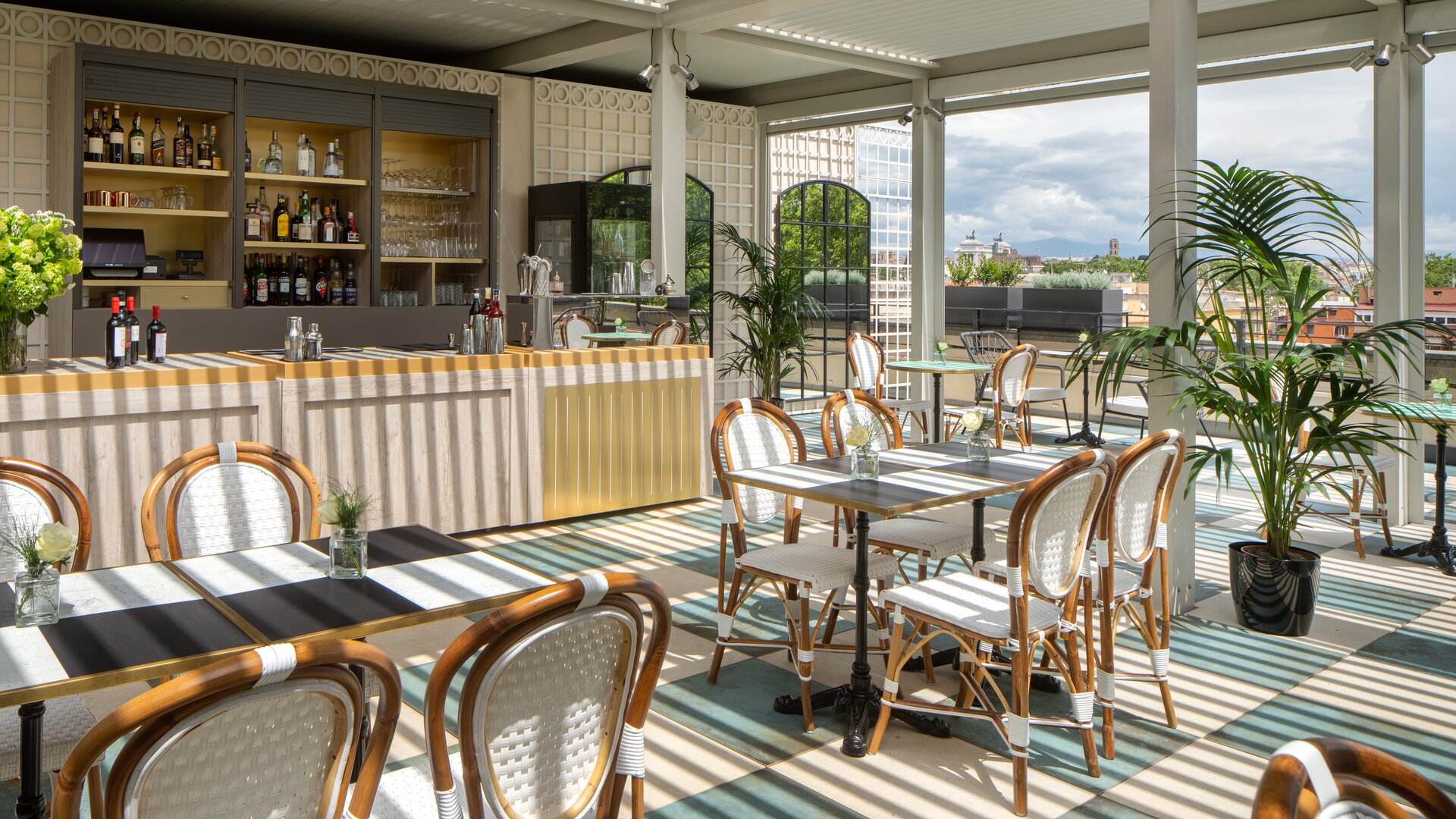 Vista Trastevere Rooftop Restaurant Lunch Setup