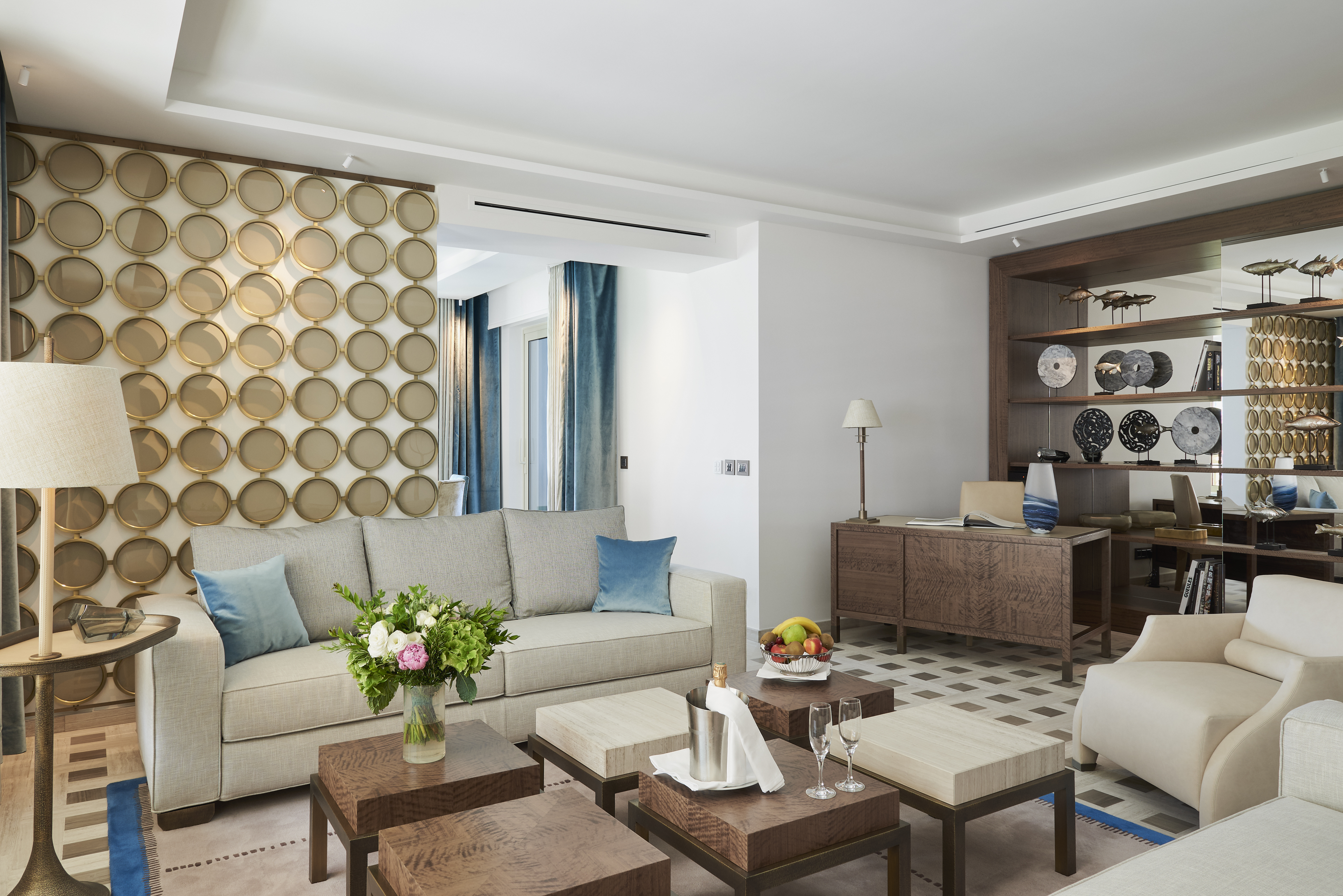 Diamond Suite Eleven Living Space
