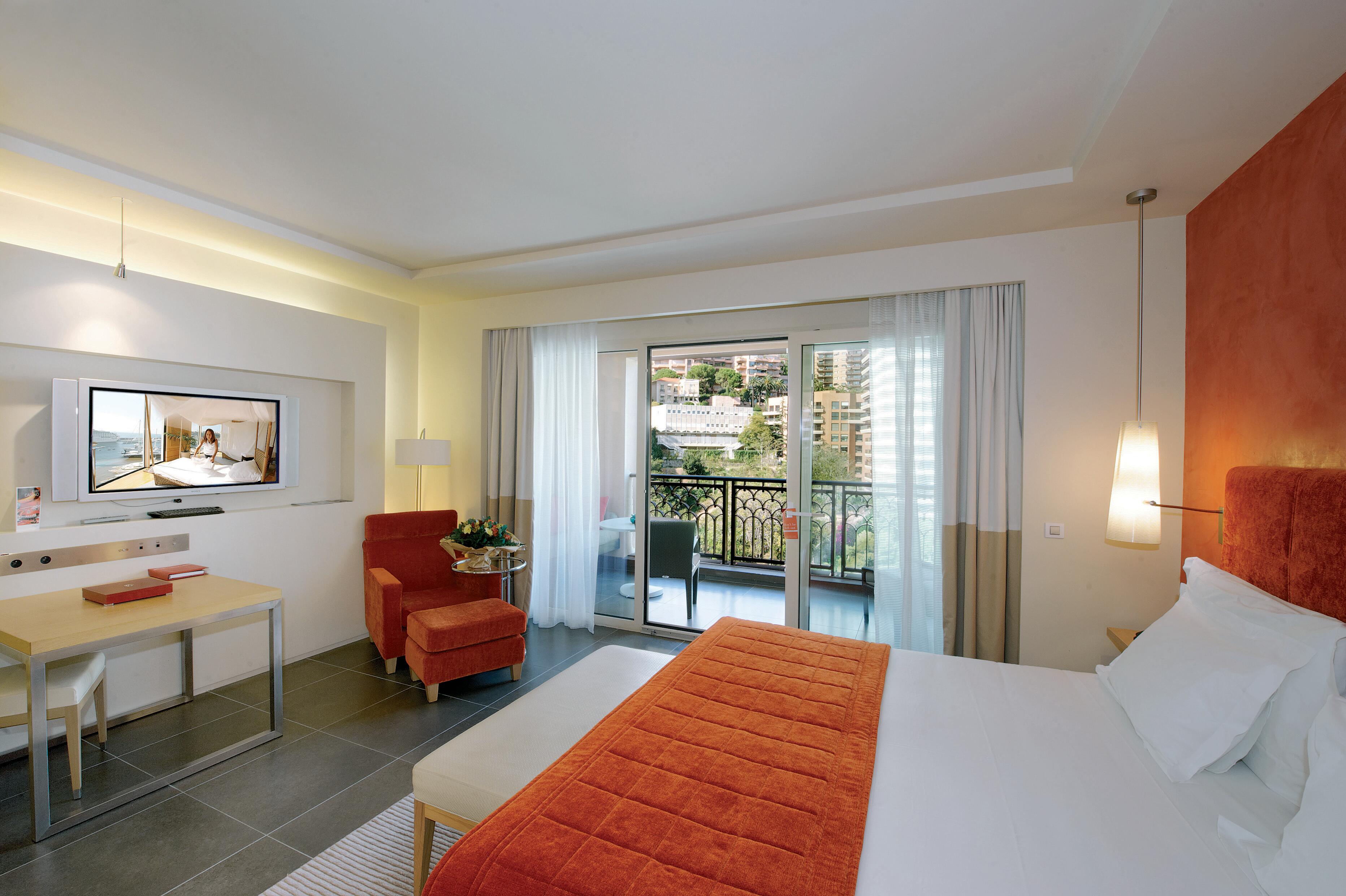 Superior Guestroom with City View
