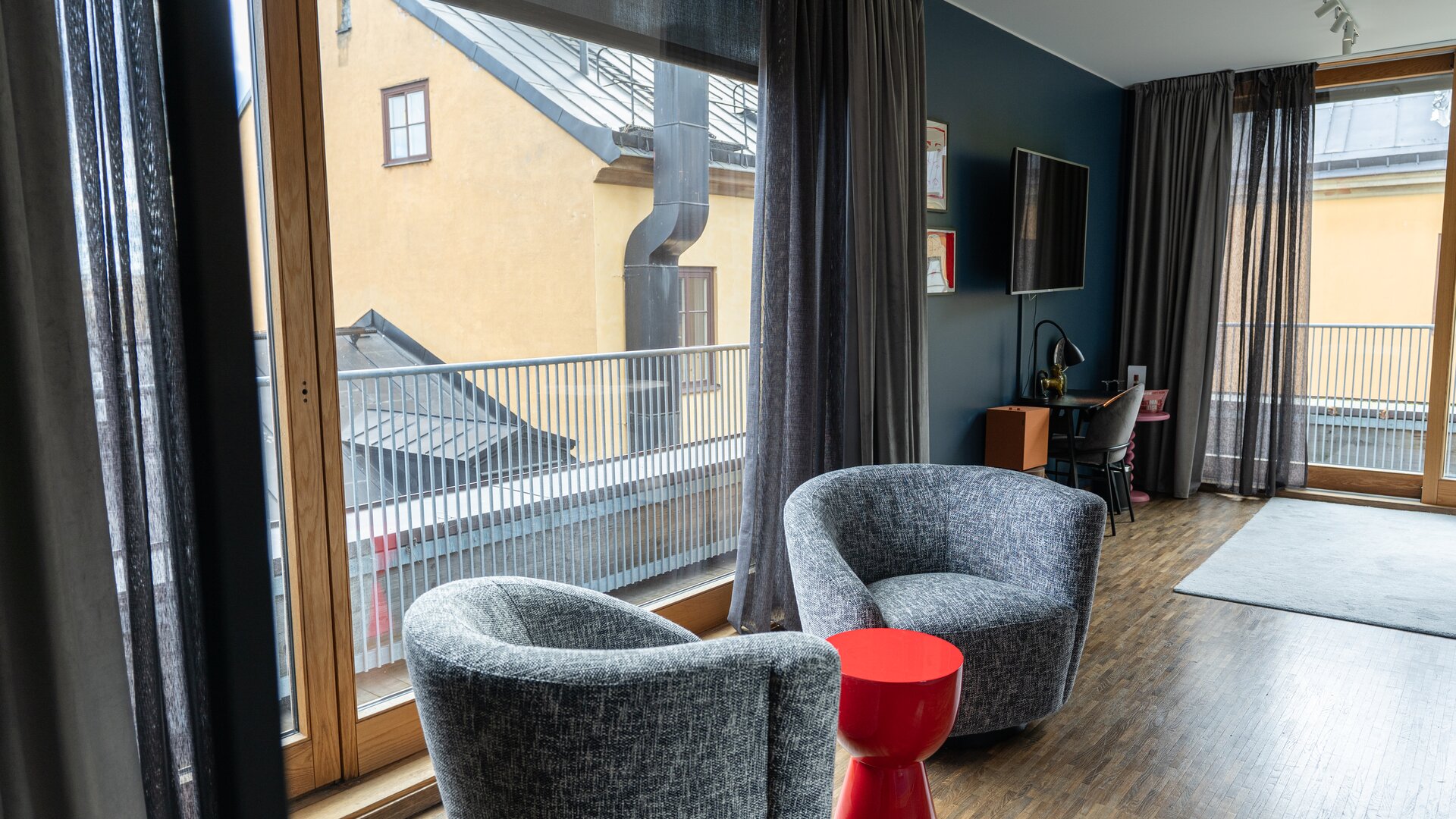 Deluxe Guestroom Lounge Seating and Desk or Office Area